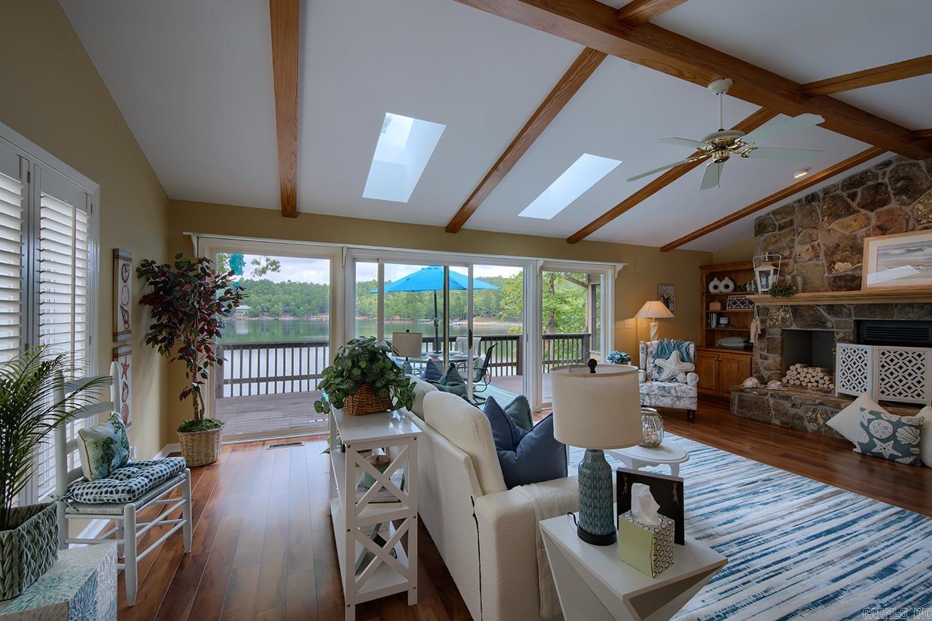 ZAFIRO - Residential