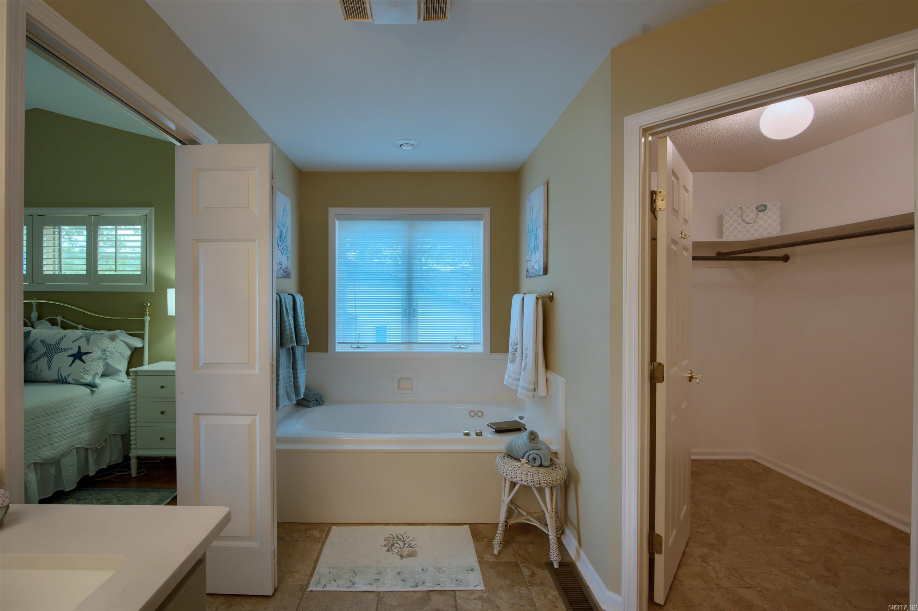 ZAFIRO - Residential