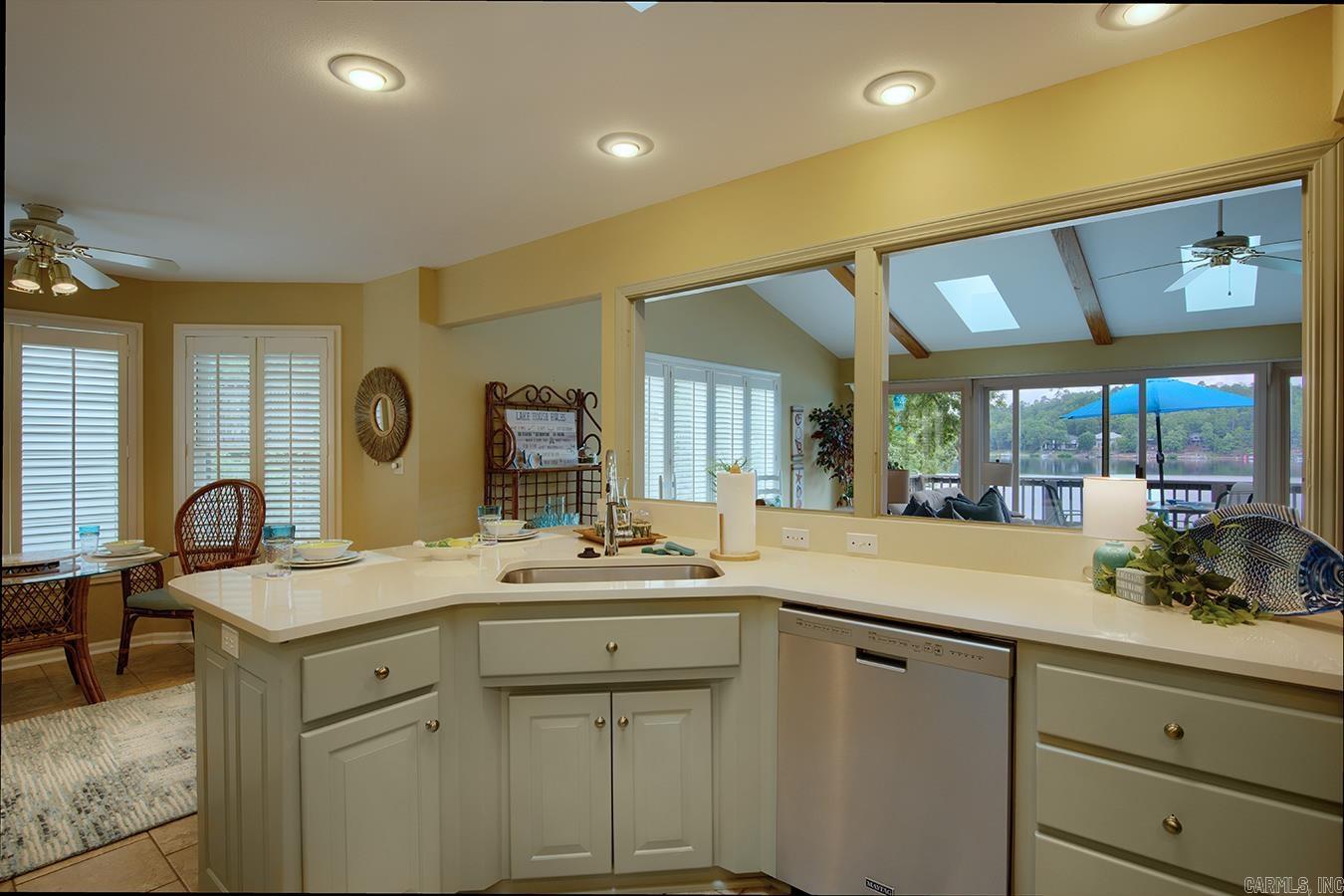 ZAFIRO - Residential