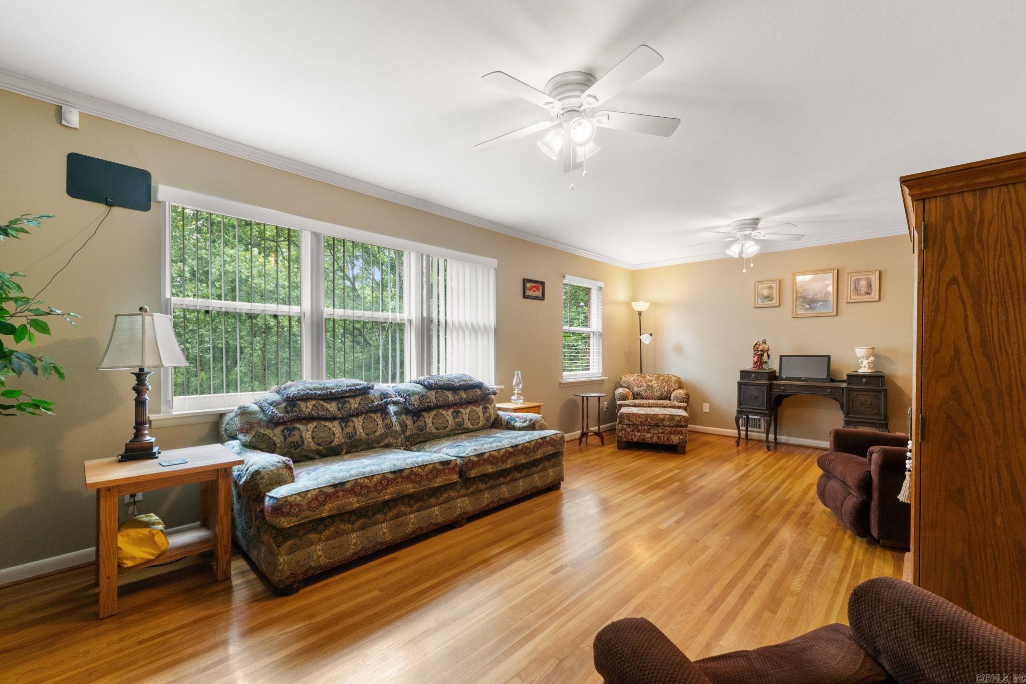 HALL PLAZA - Residential