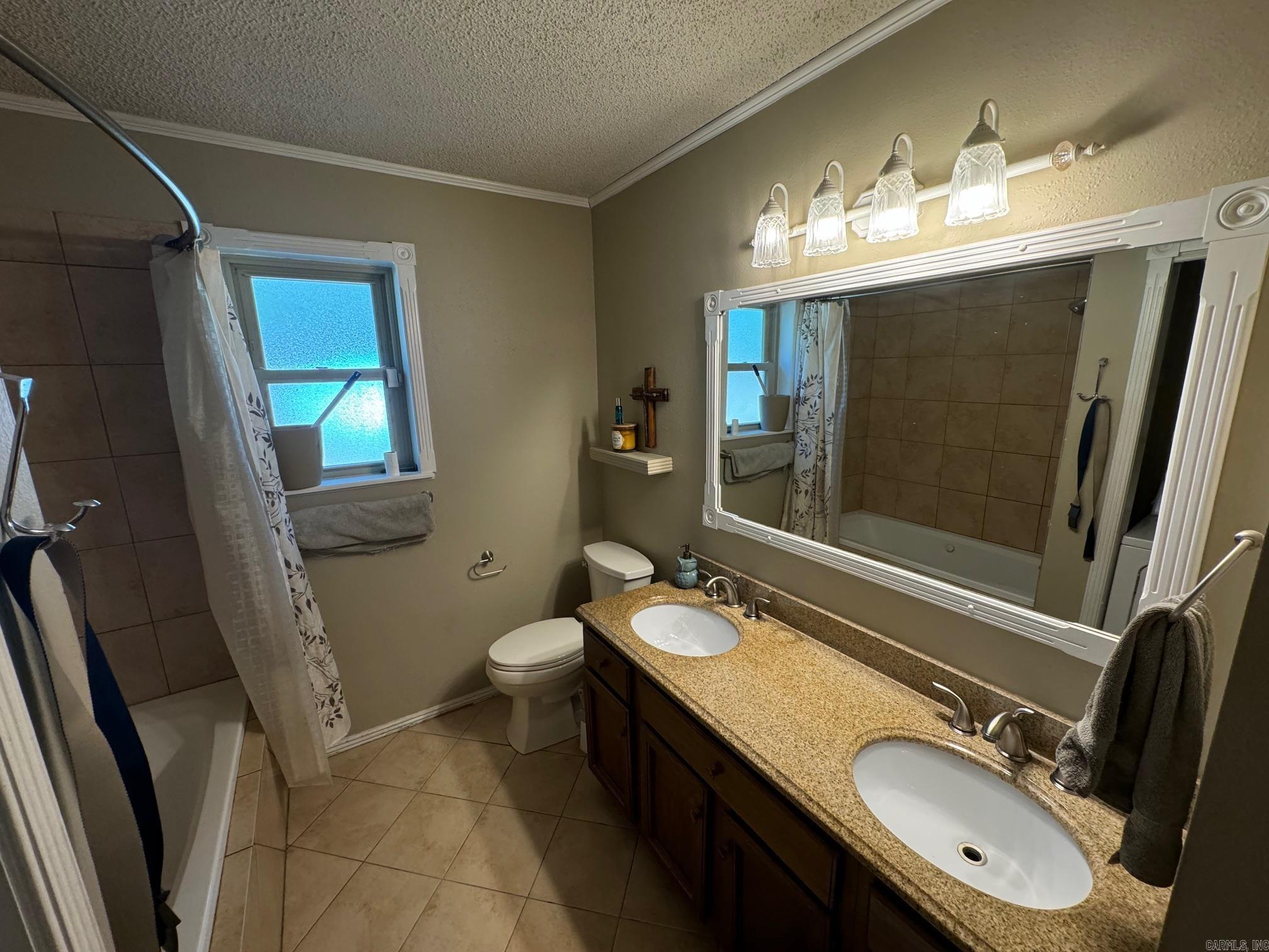 Pine Meadows 1 - Residential