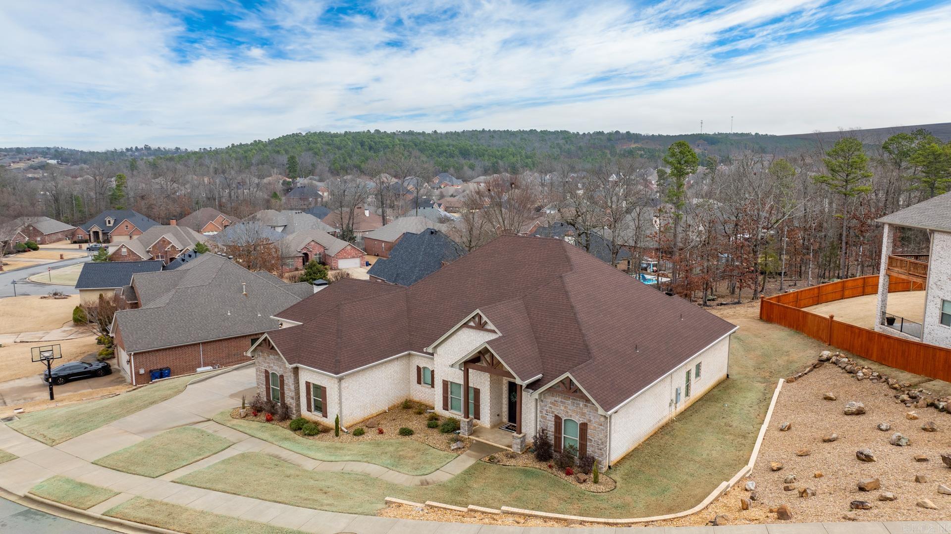 MAUMELLE VALLEY ESTATES - Residential
