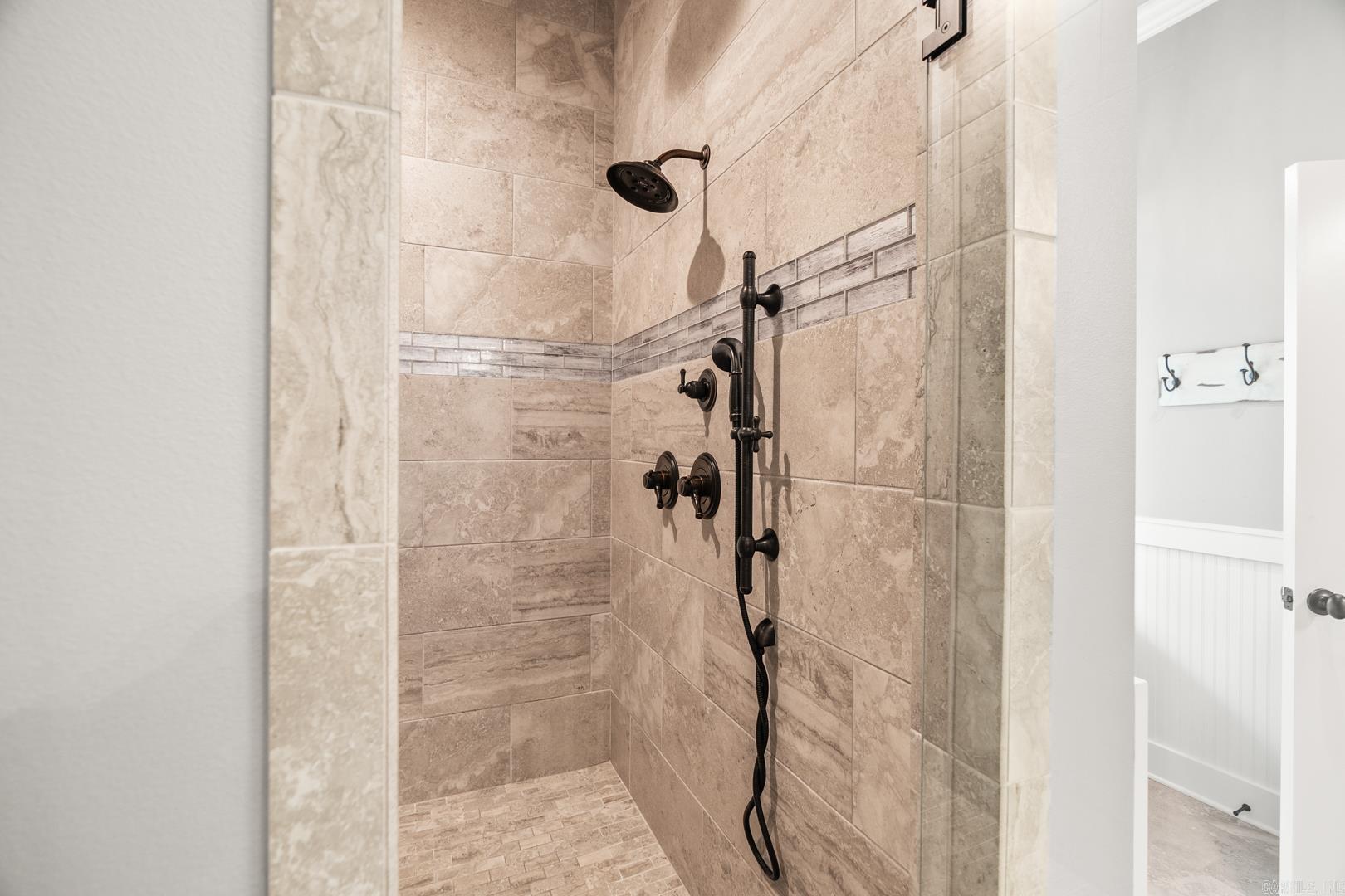 MAUMELLE VALLEY ESTATES - Residential