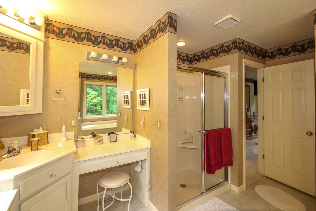 BAJADA - Residential