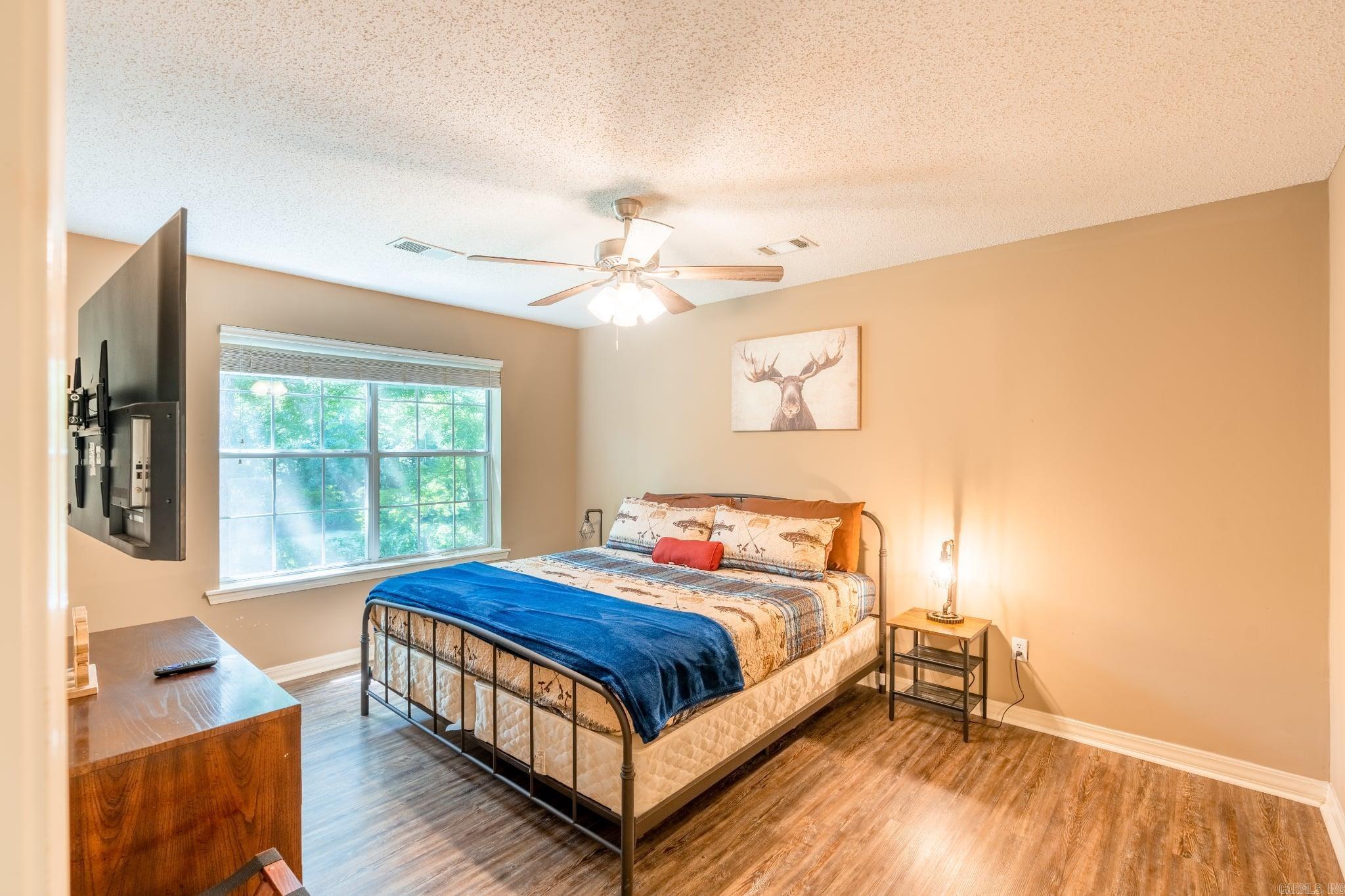 RAINBOW ISLAND - Residential