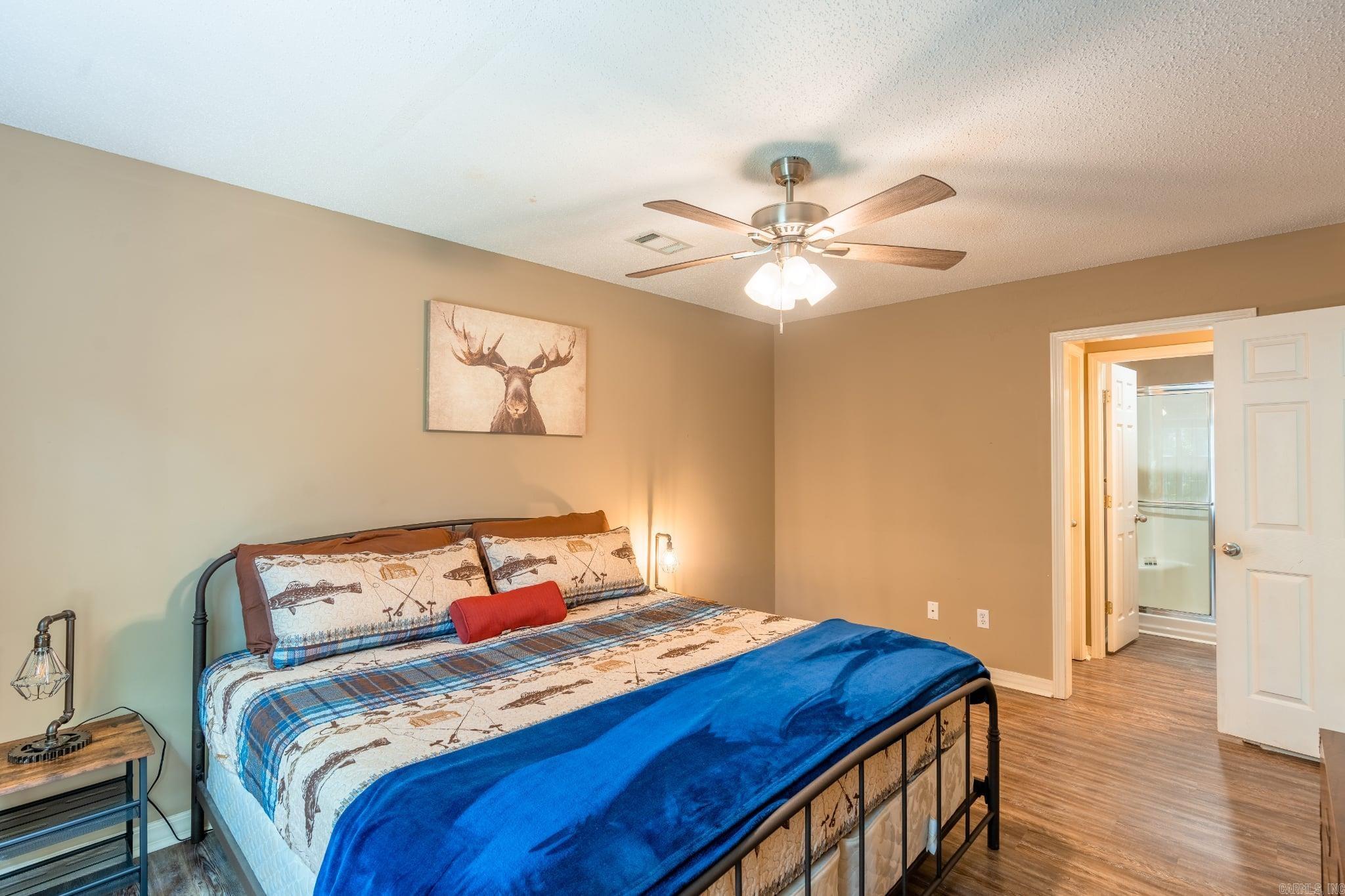 RAINBOW ISLAND - Residential