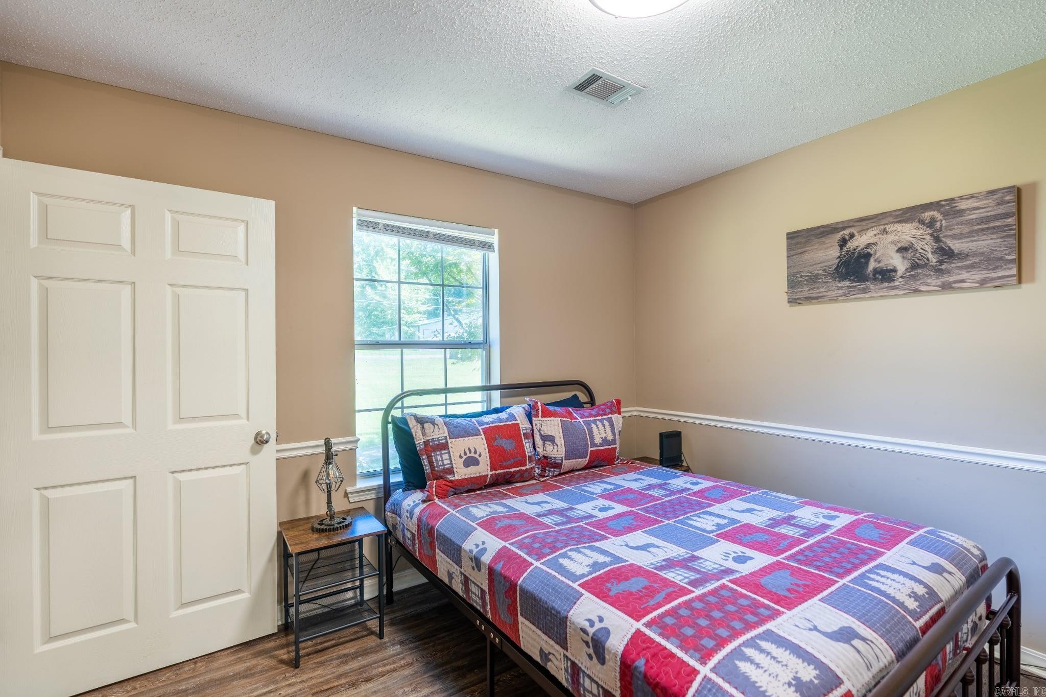 RAINBOW ISLAND - Residential