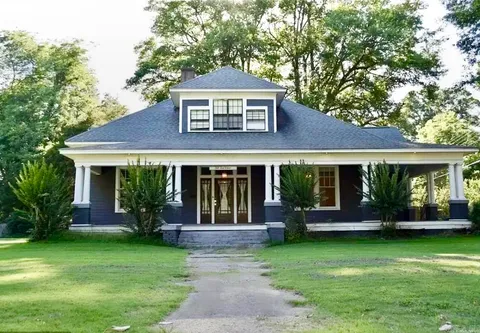 MLS: 25013267