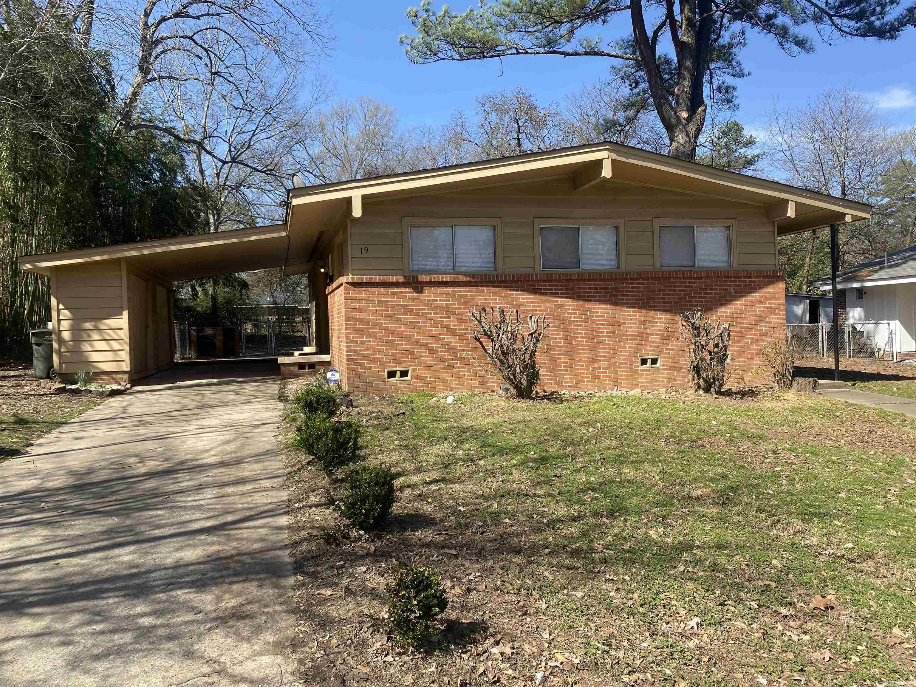 BROADWAY ADDITION - Residential Lease