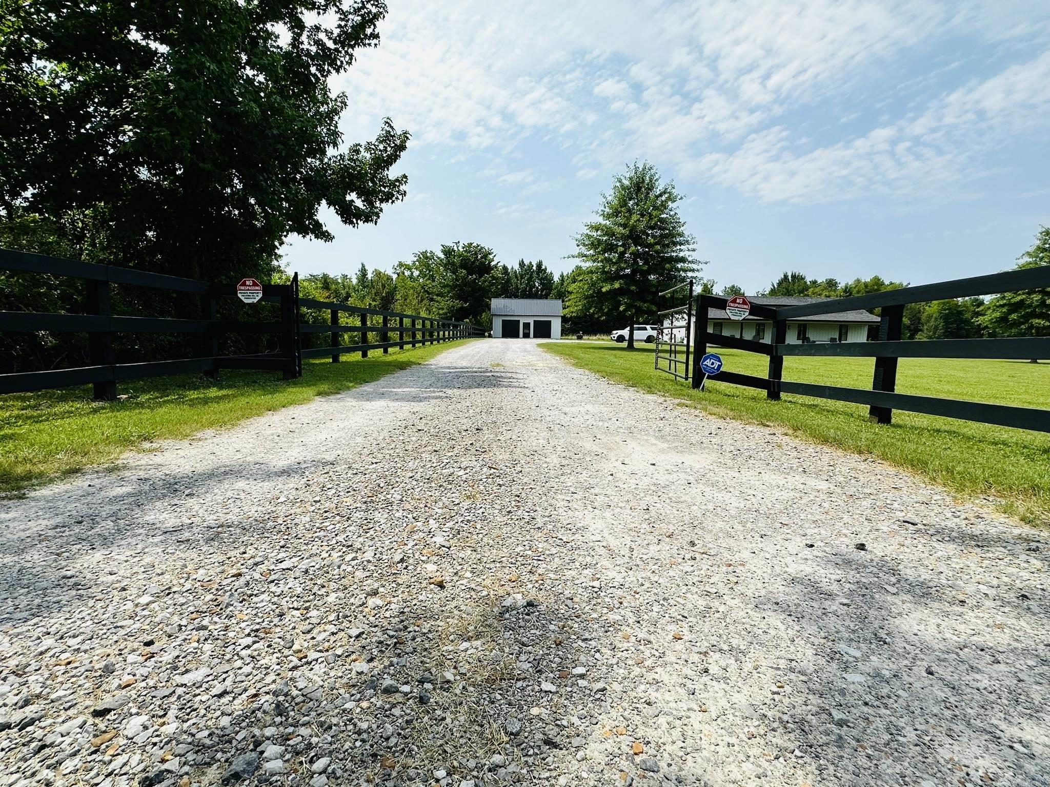 Metes & Bounds - Residential