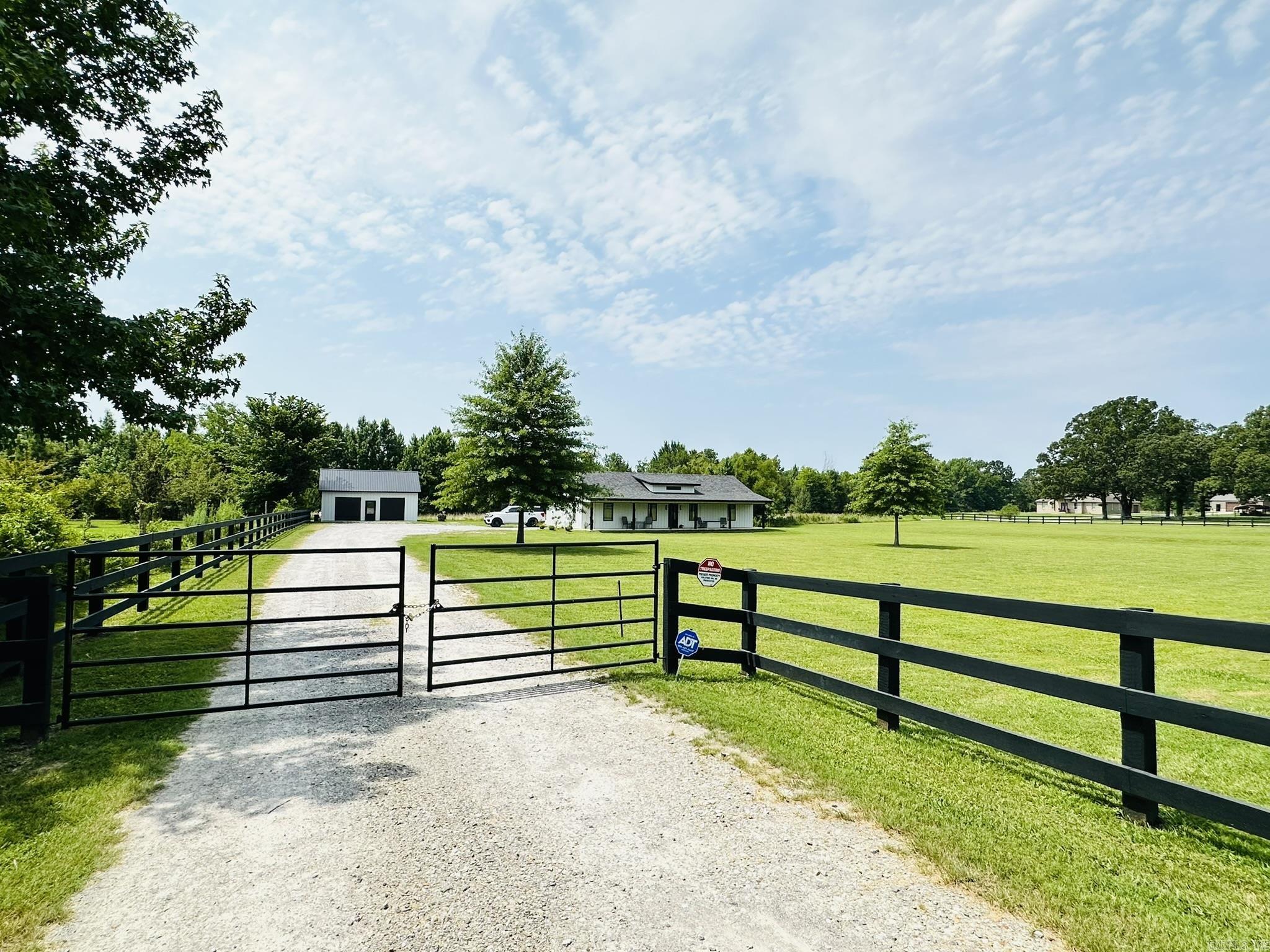 Metes & Bounds - Residential