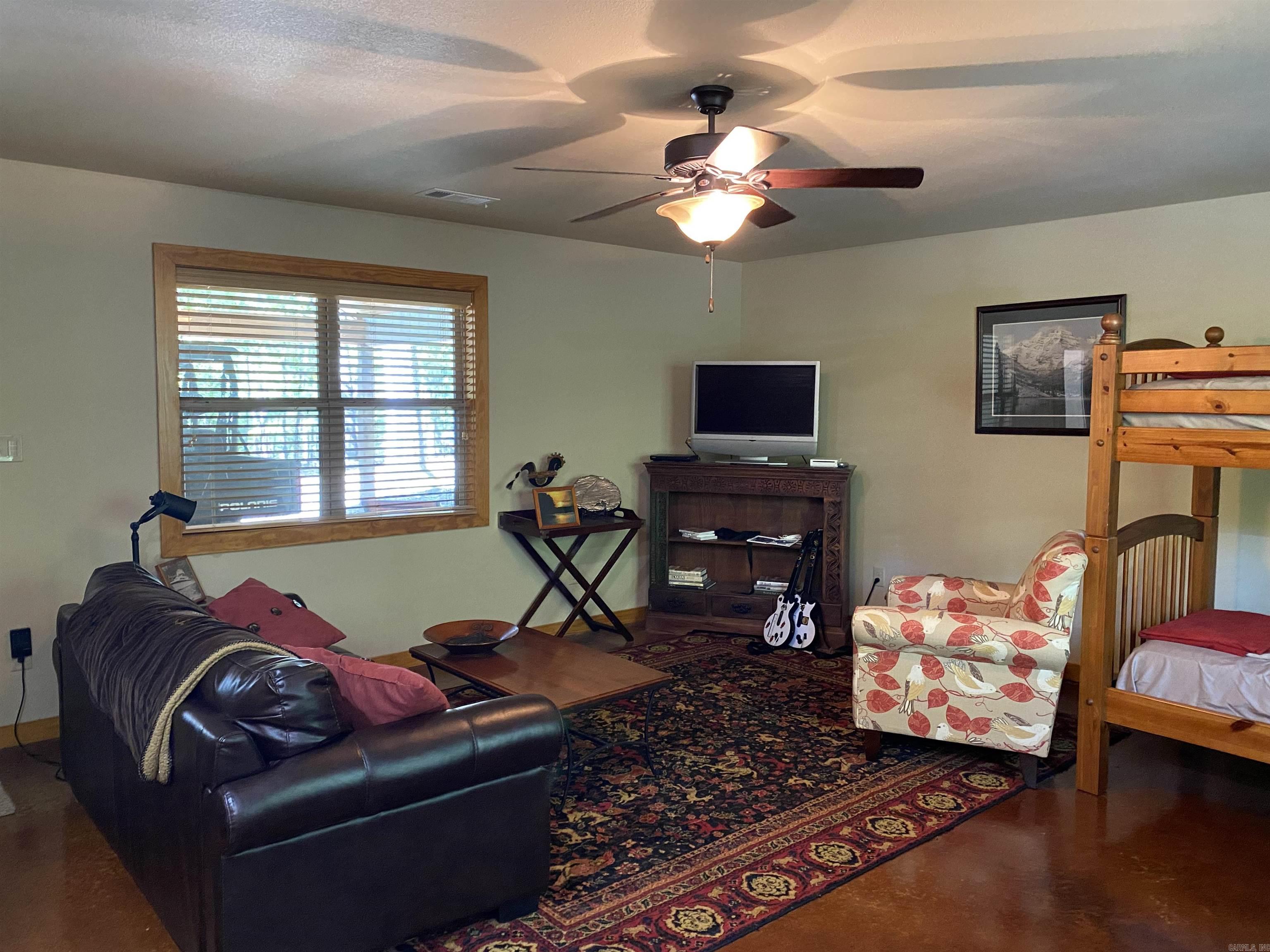 Hickory Nut Mountain Estates - Residential