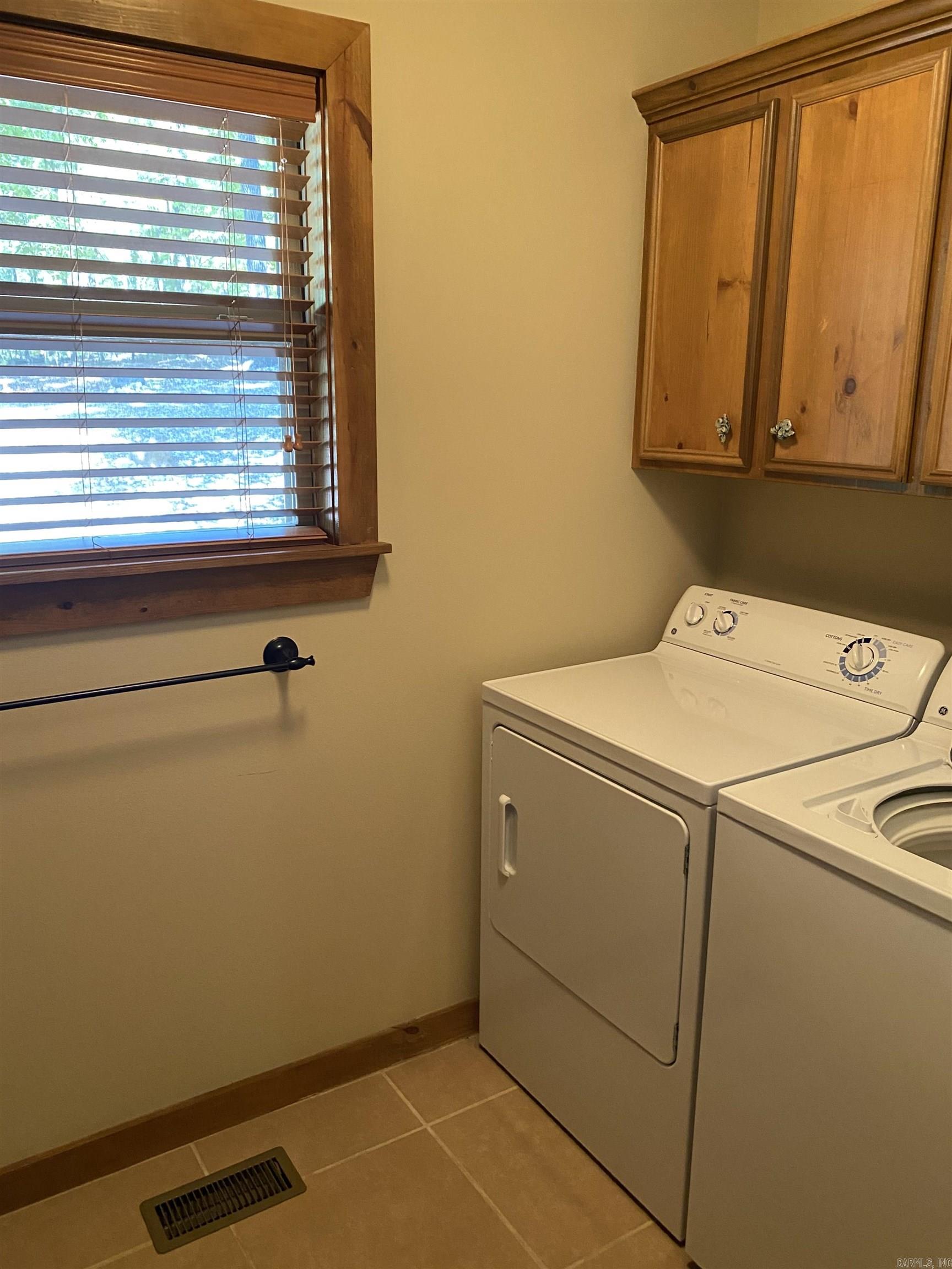Hickory Nut Mountain Estates - Residential