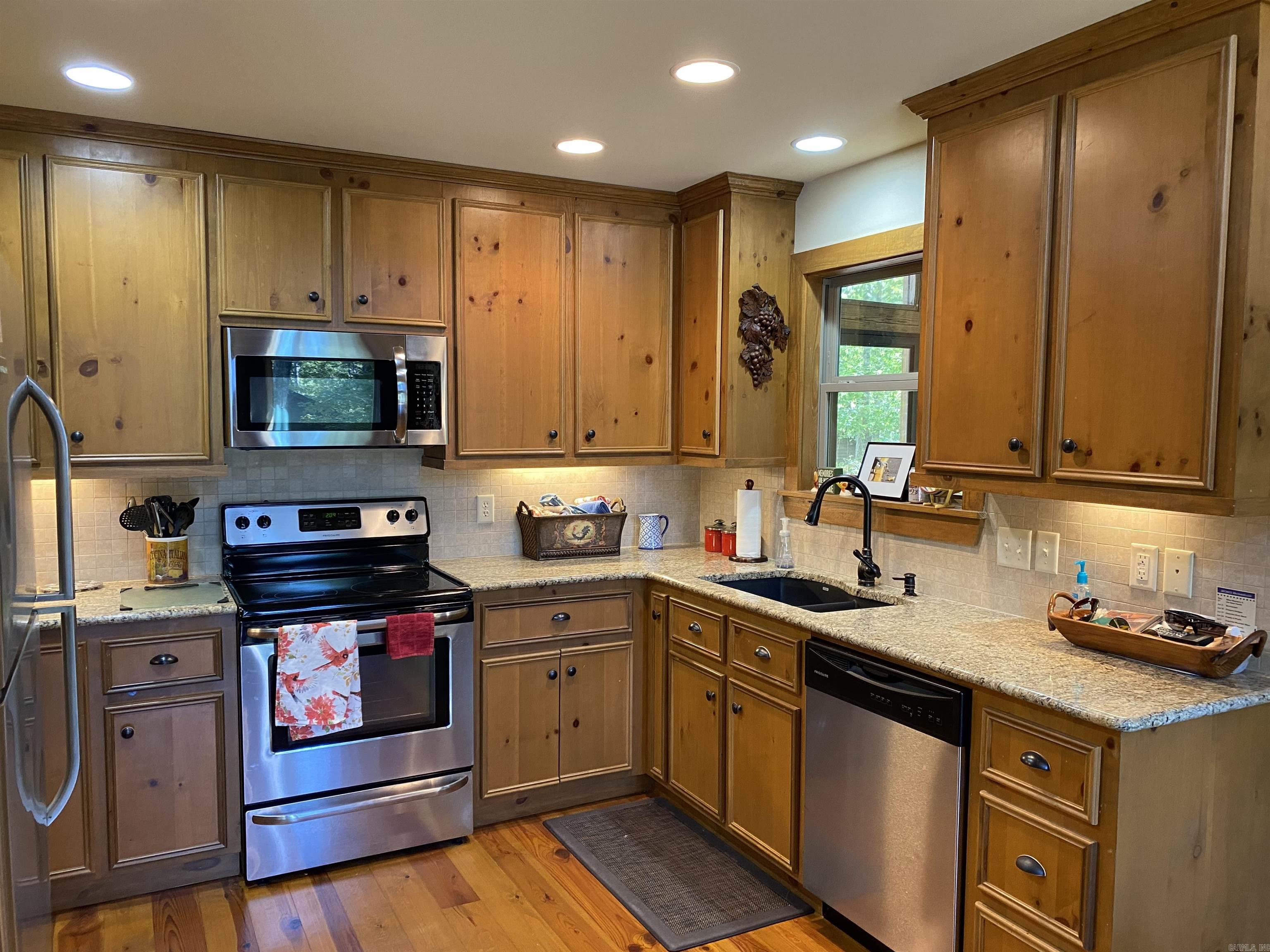 Hickory Nut Mountain Estates - Residential