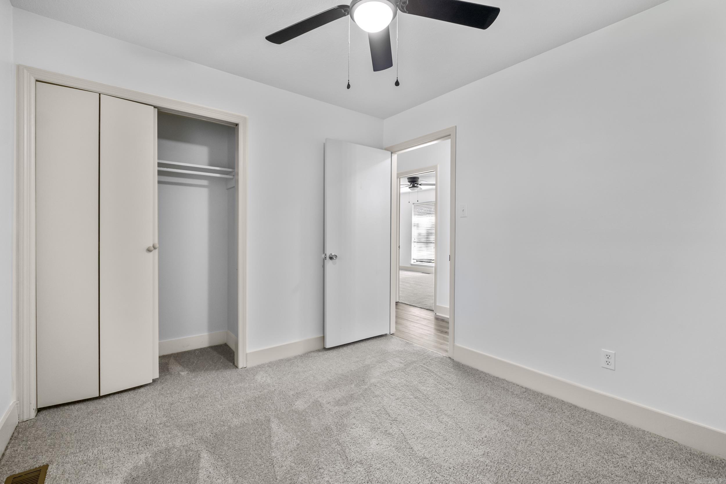 ARBOR OAKS - Residential