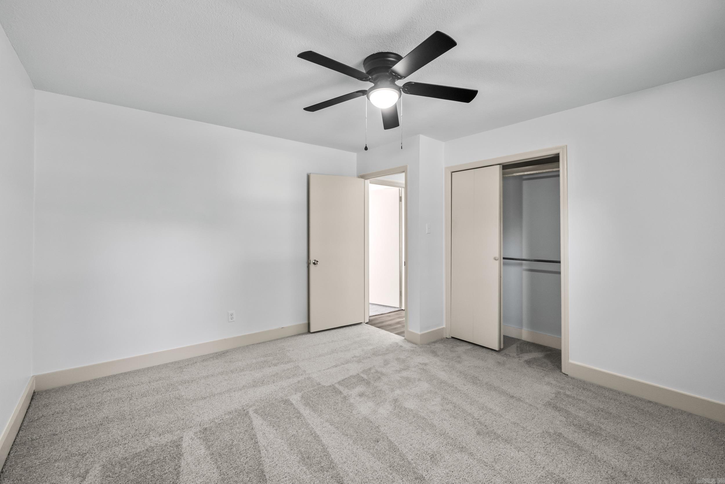 ARBOR OAKS - Residential