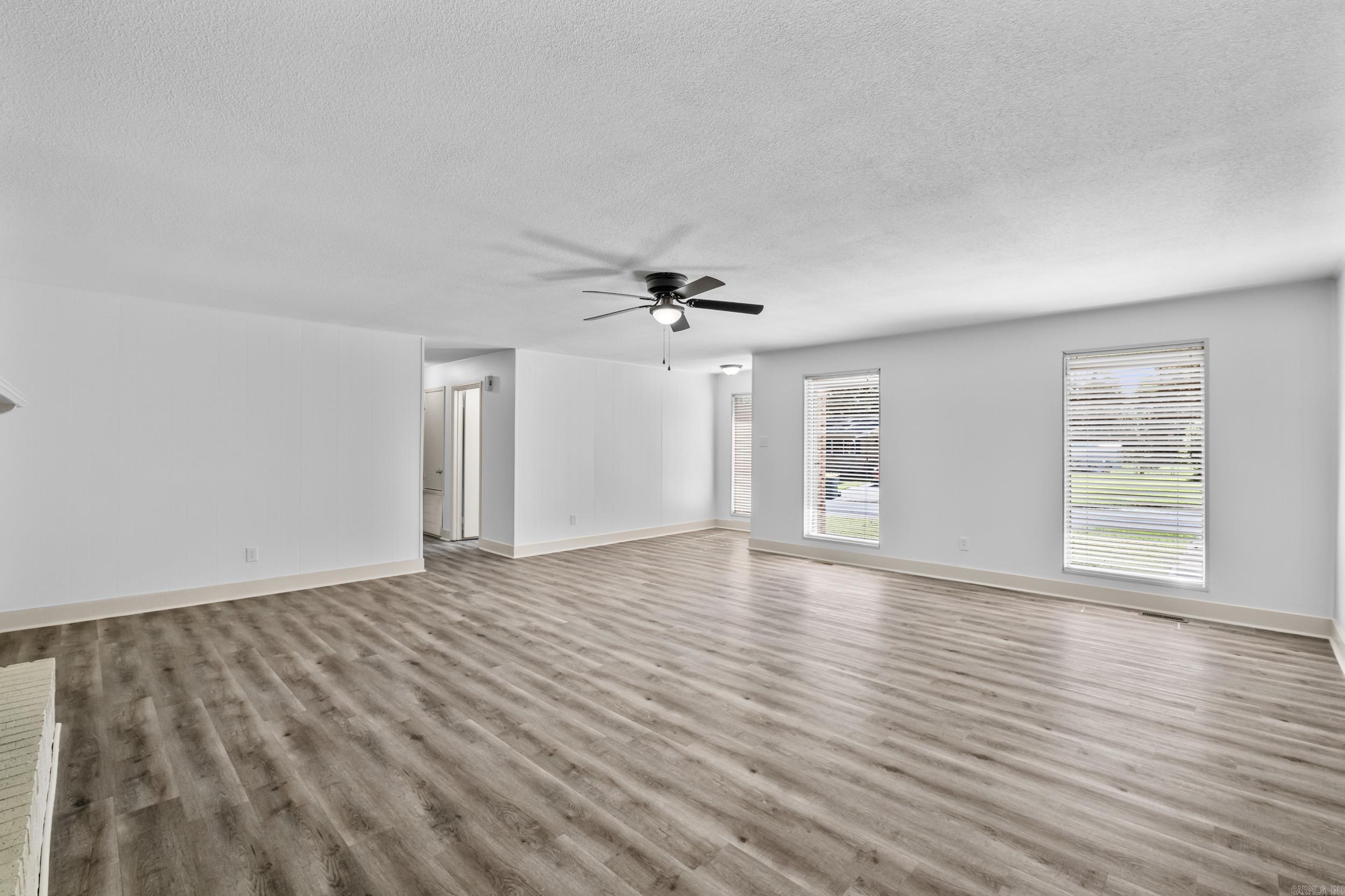 ARBOR OAKS - Residential