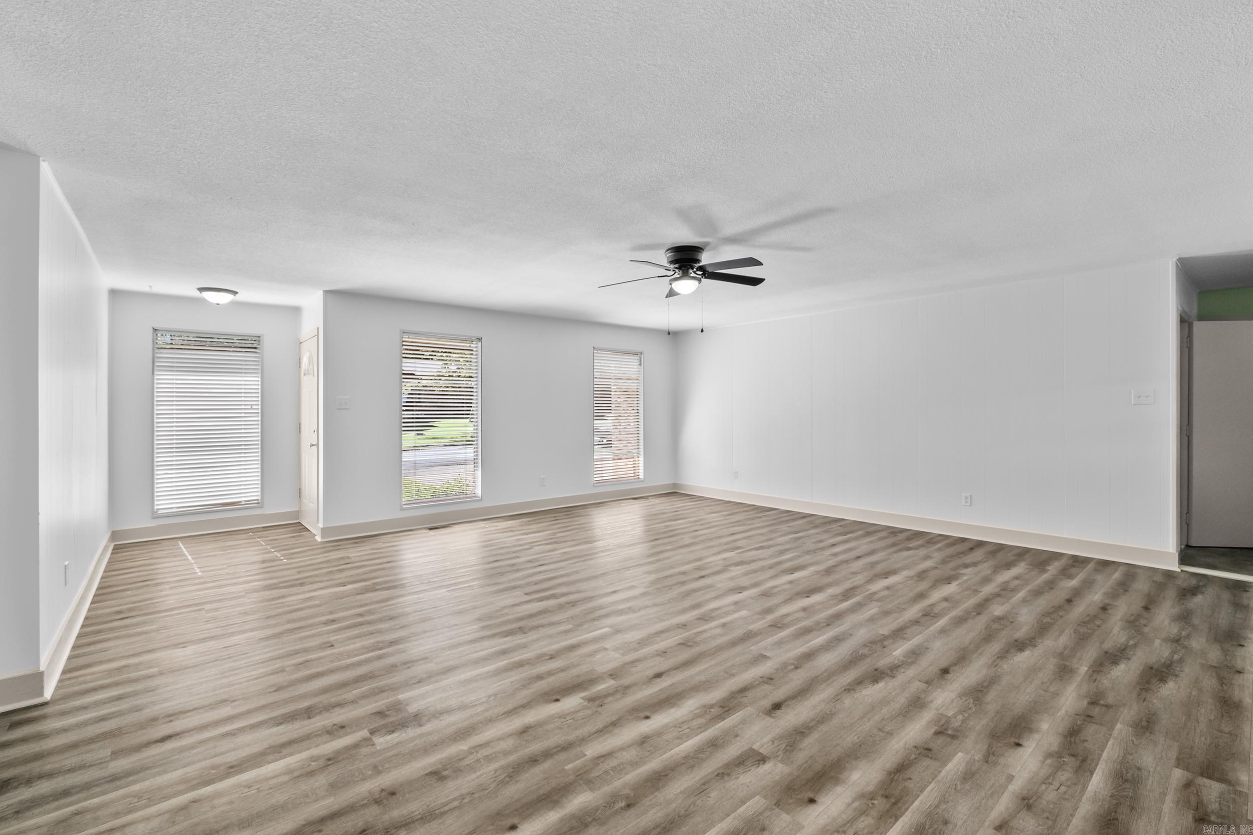 ARBOR OAKS - Residential