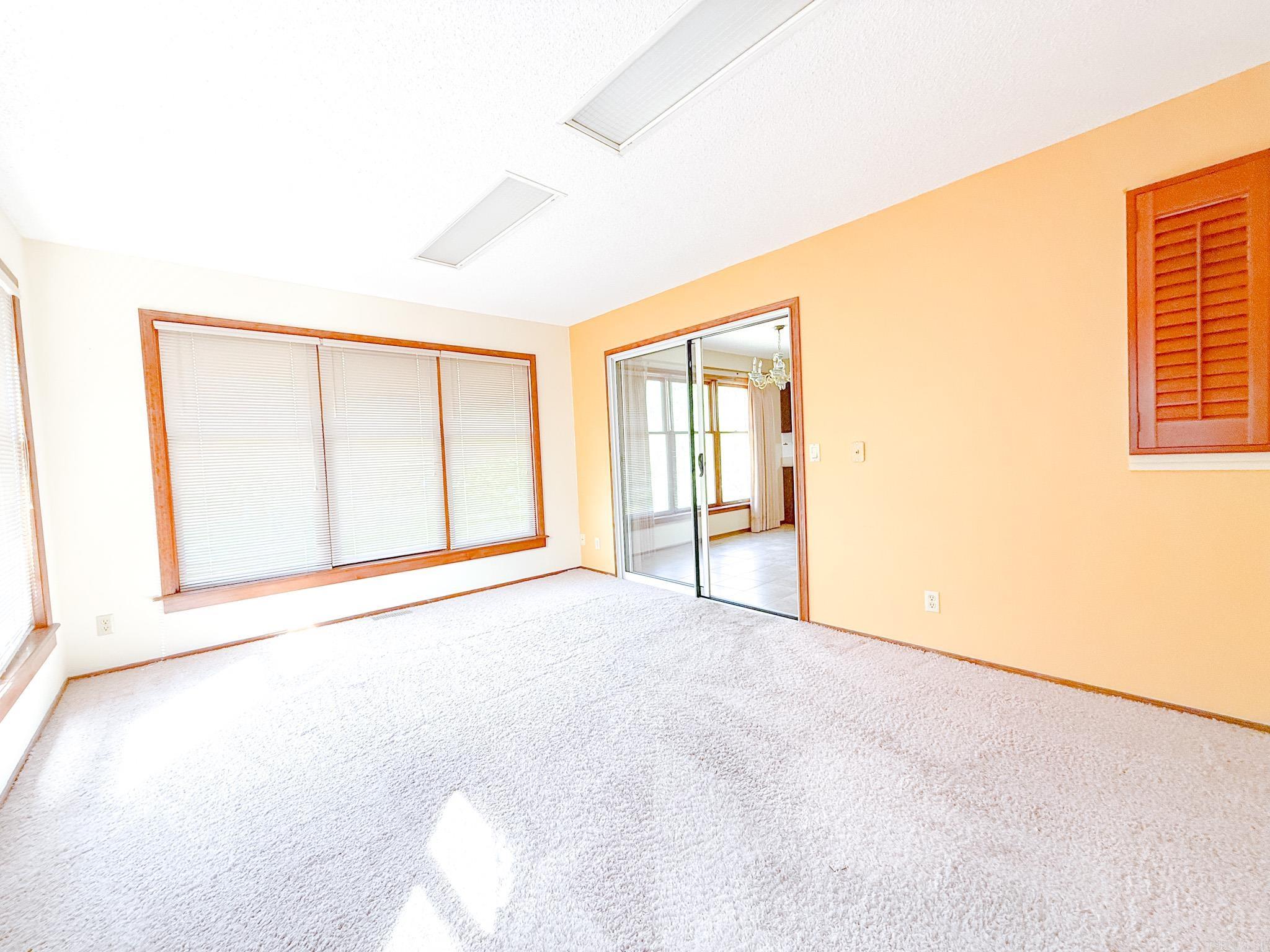 SOUTHERN MEADOWS ESTATE - Residential