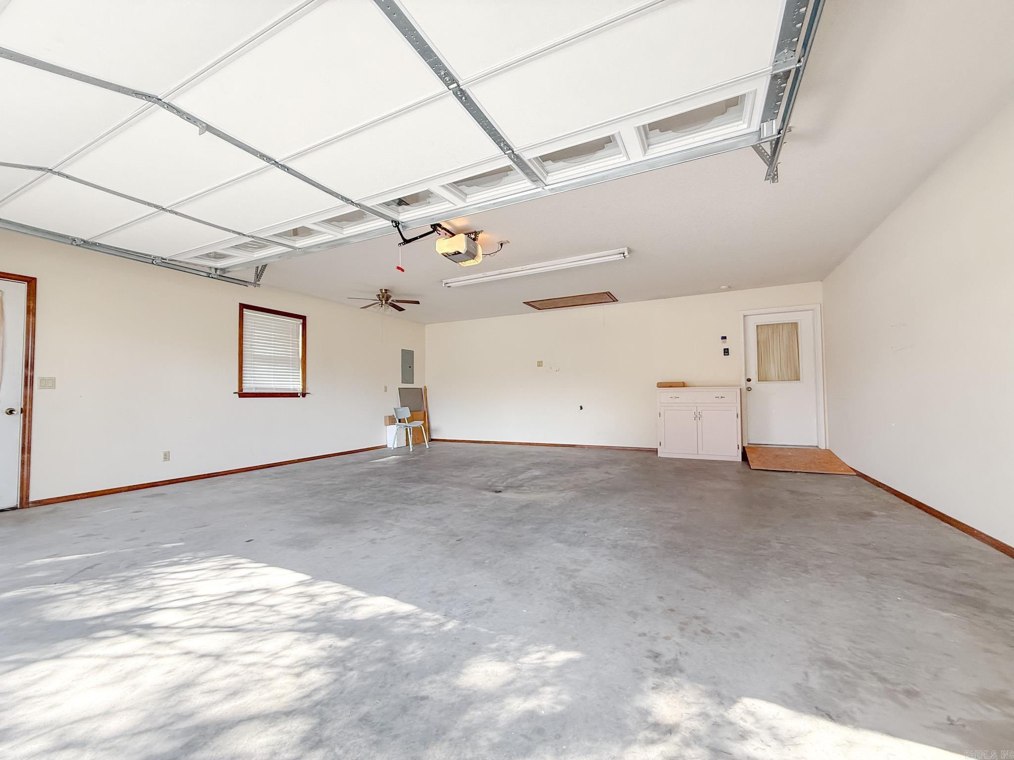 SOUTHERN MEADOWS ESTATE - Residential