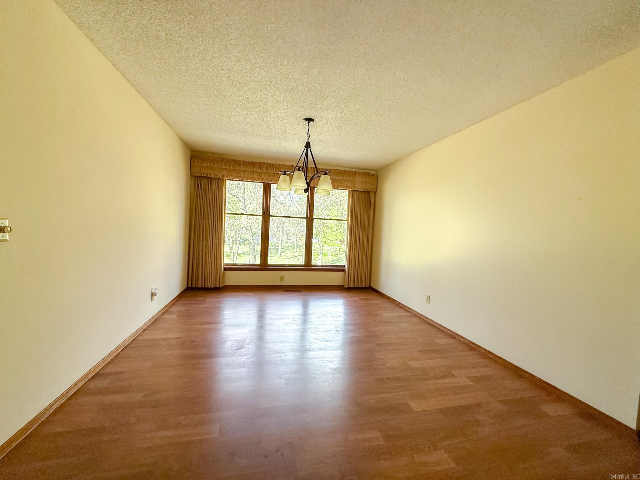 SOUTHERN MEADOWS ESTATE - Residential