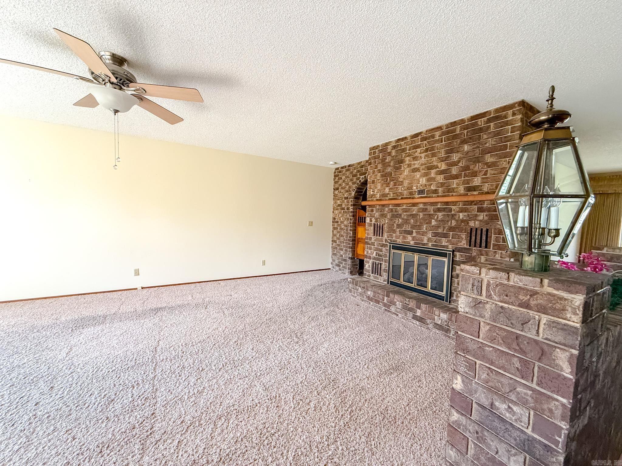 SOUTHERN MEADOWS ESTATE - Residential