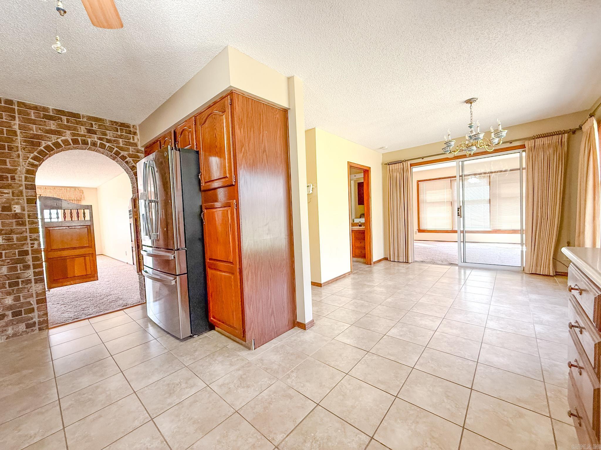 SOUTHERN MEADOWS ESTATE - Residential