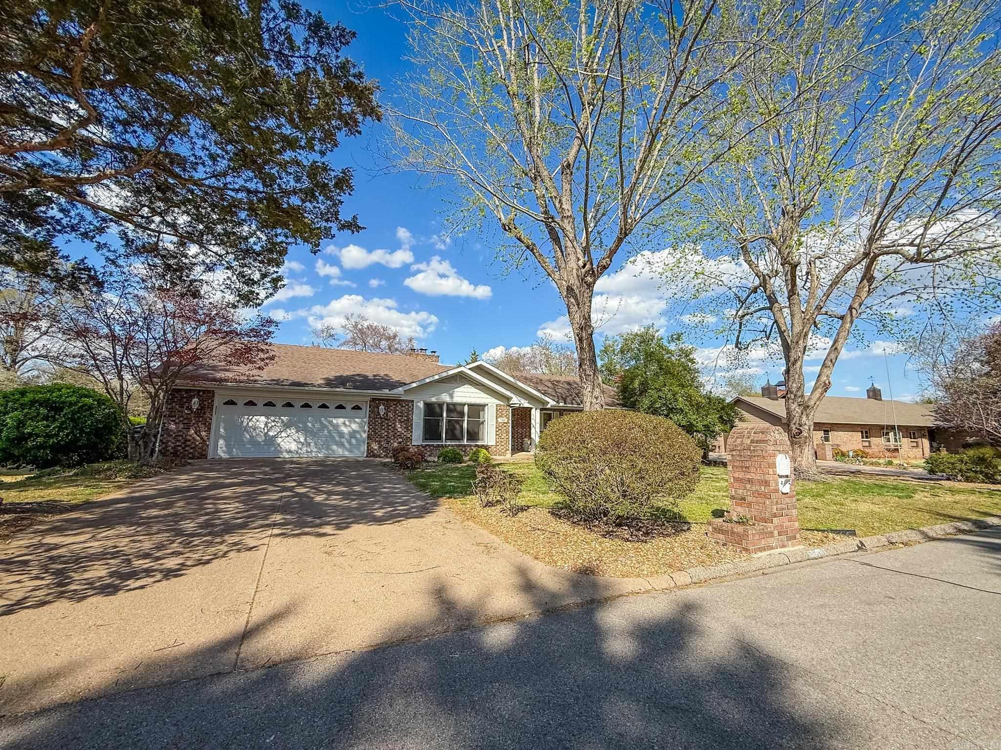 SOUTHERN MEADOWS ESTATE - Residential