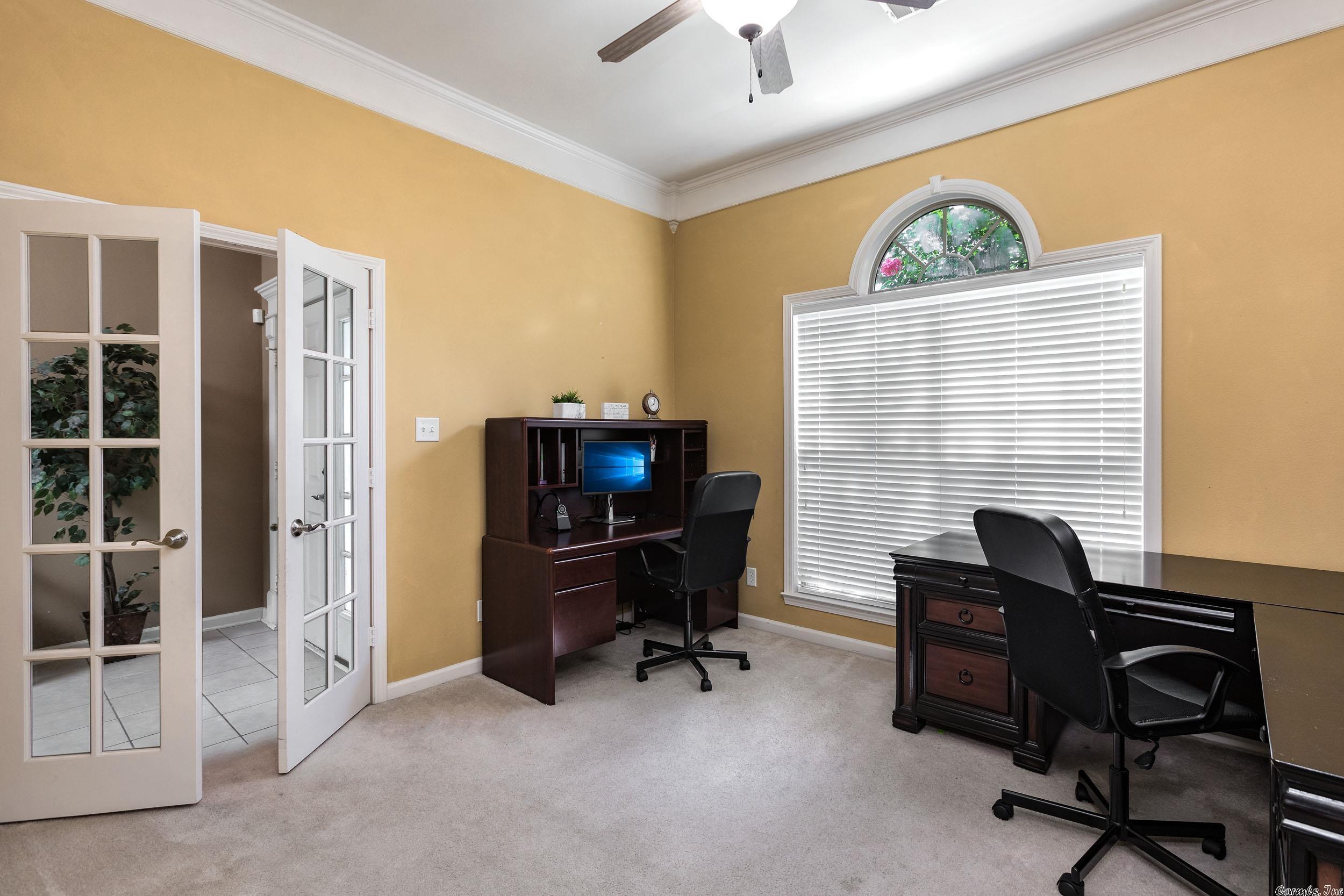 COUNTRY CLUB OF ARK THE - Residential