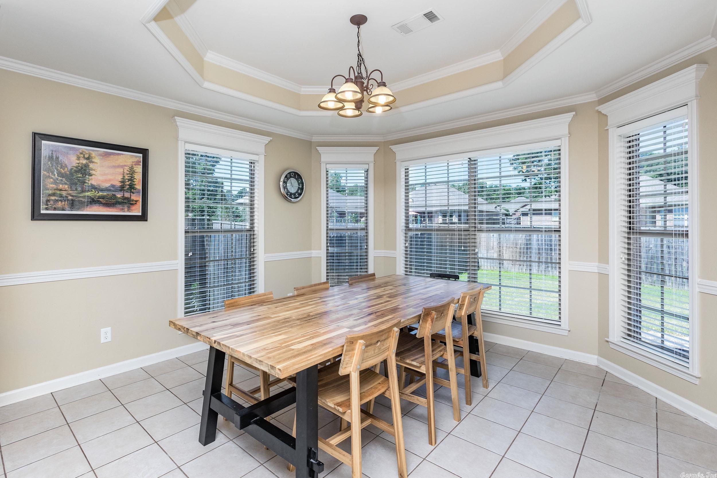 COUNTRY CLUB OF ARK THE - Residential