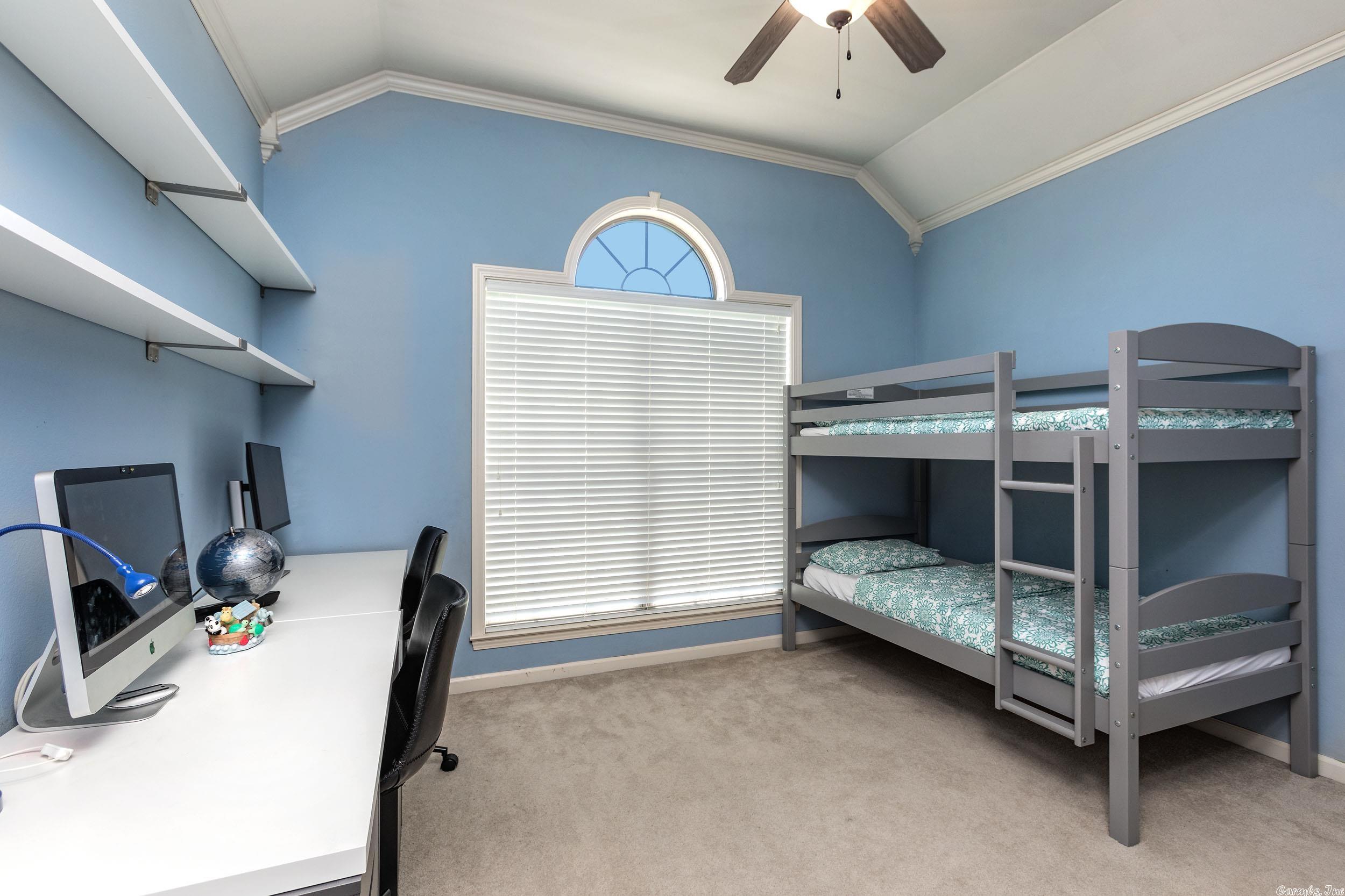 COUNTRY CLUB OF ARK THE - Residential