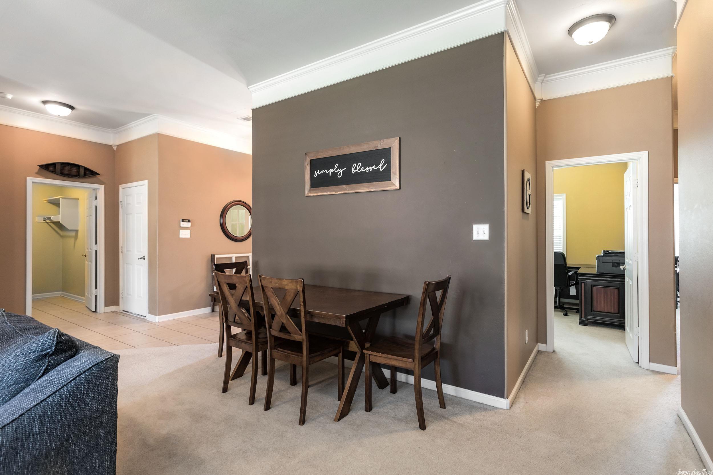 COUNTRY CLUB OF ARK THE - Residential