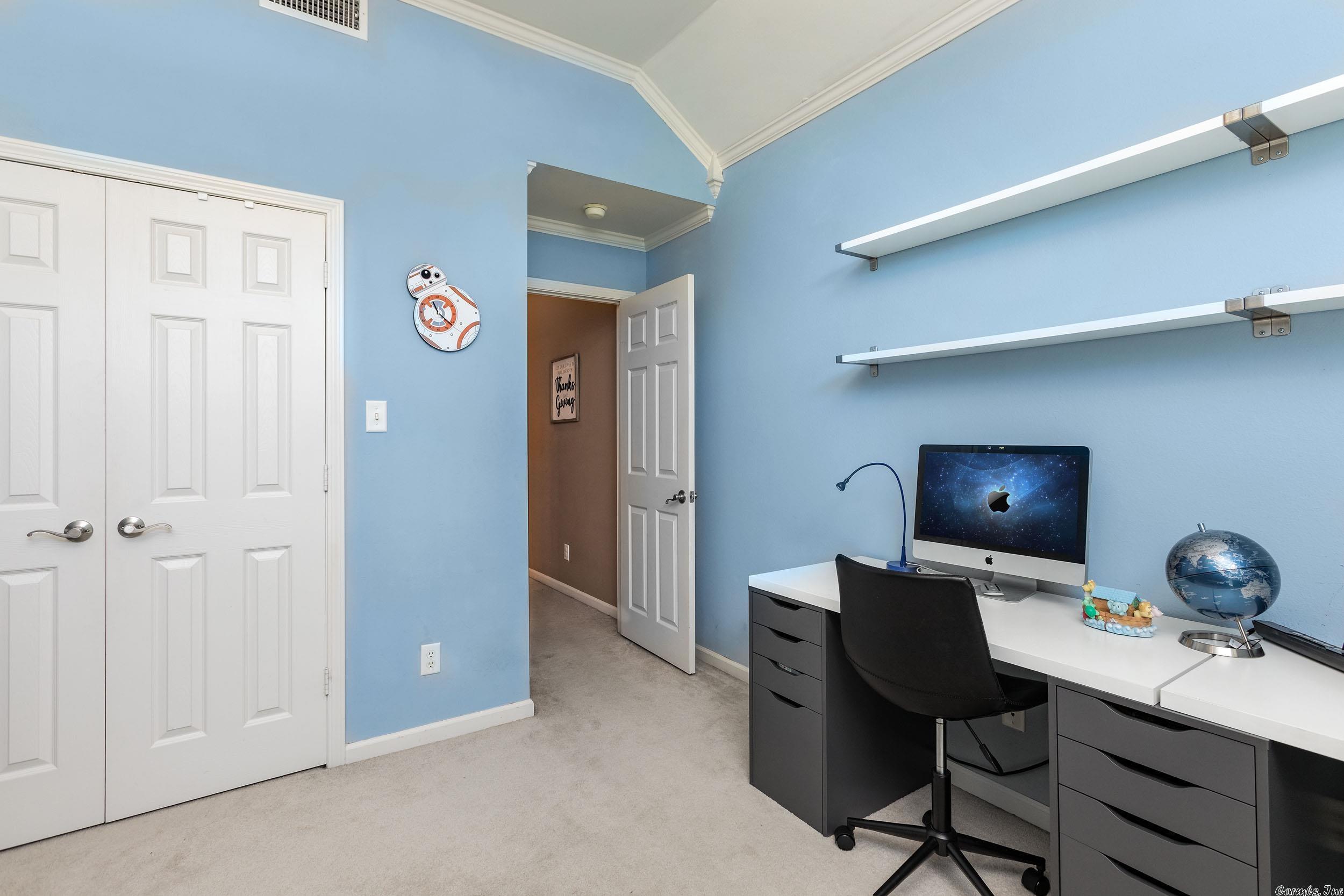 COUNTRY CLUB OF ARK THE - Residential