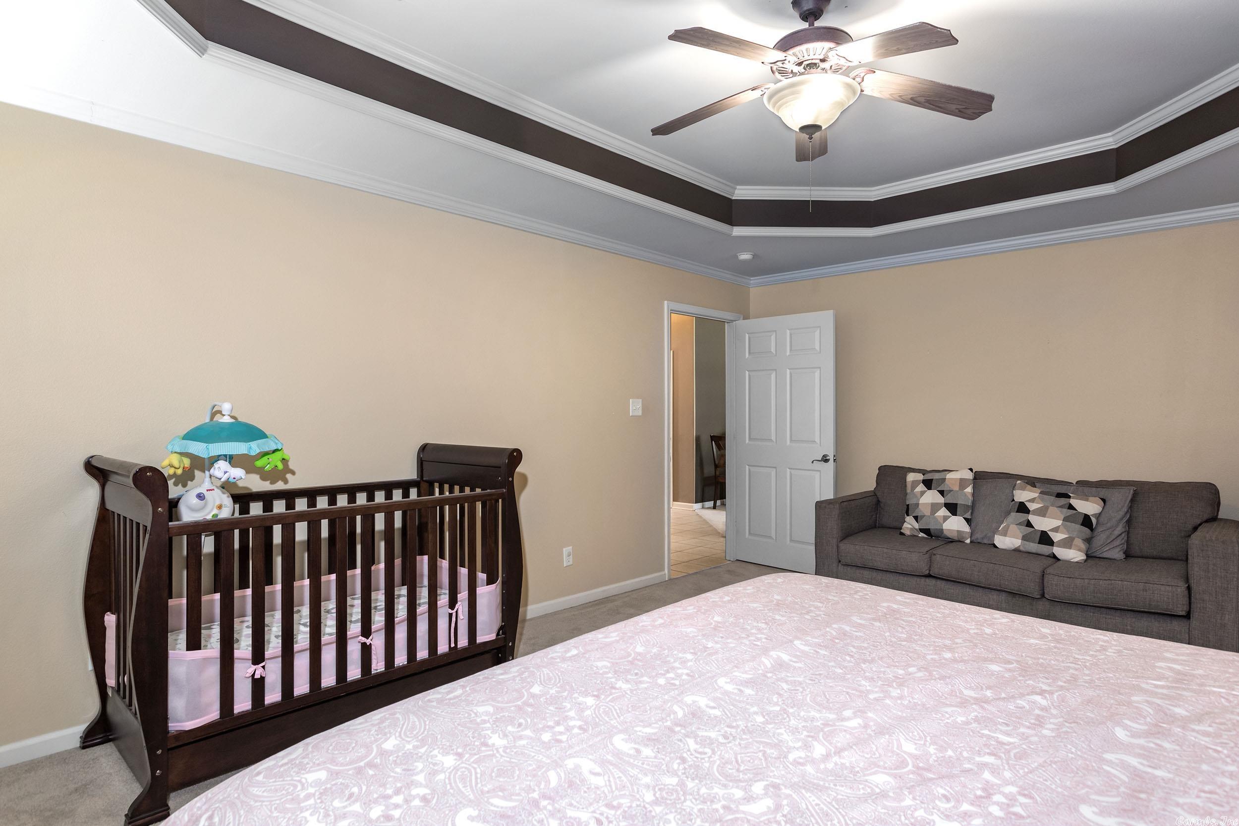 COUNTRY CLUB OF ARK THE - Residential