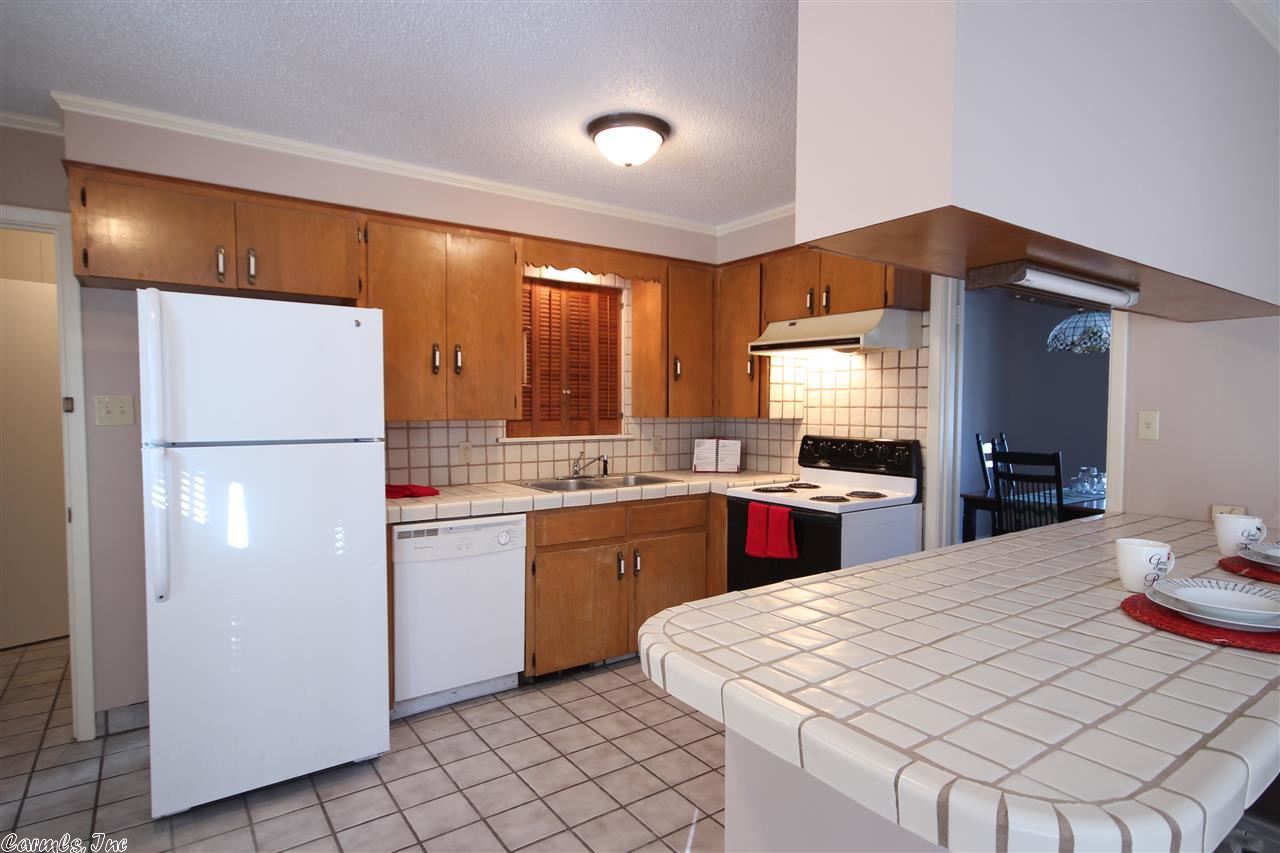 INDIAN HILLS - Residential