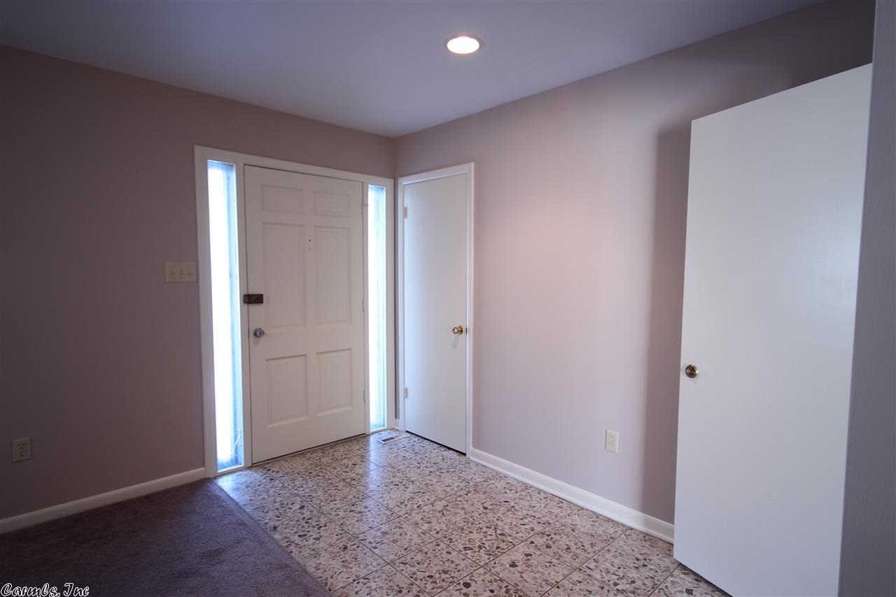 INDIAN HILLS - Residential