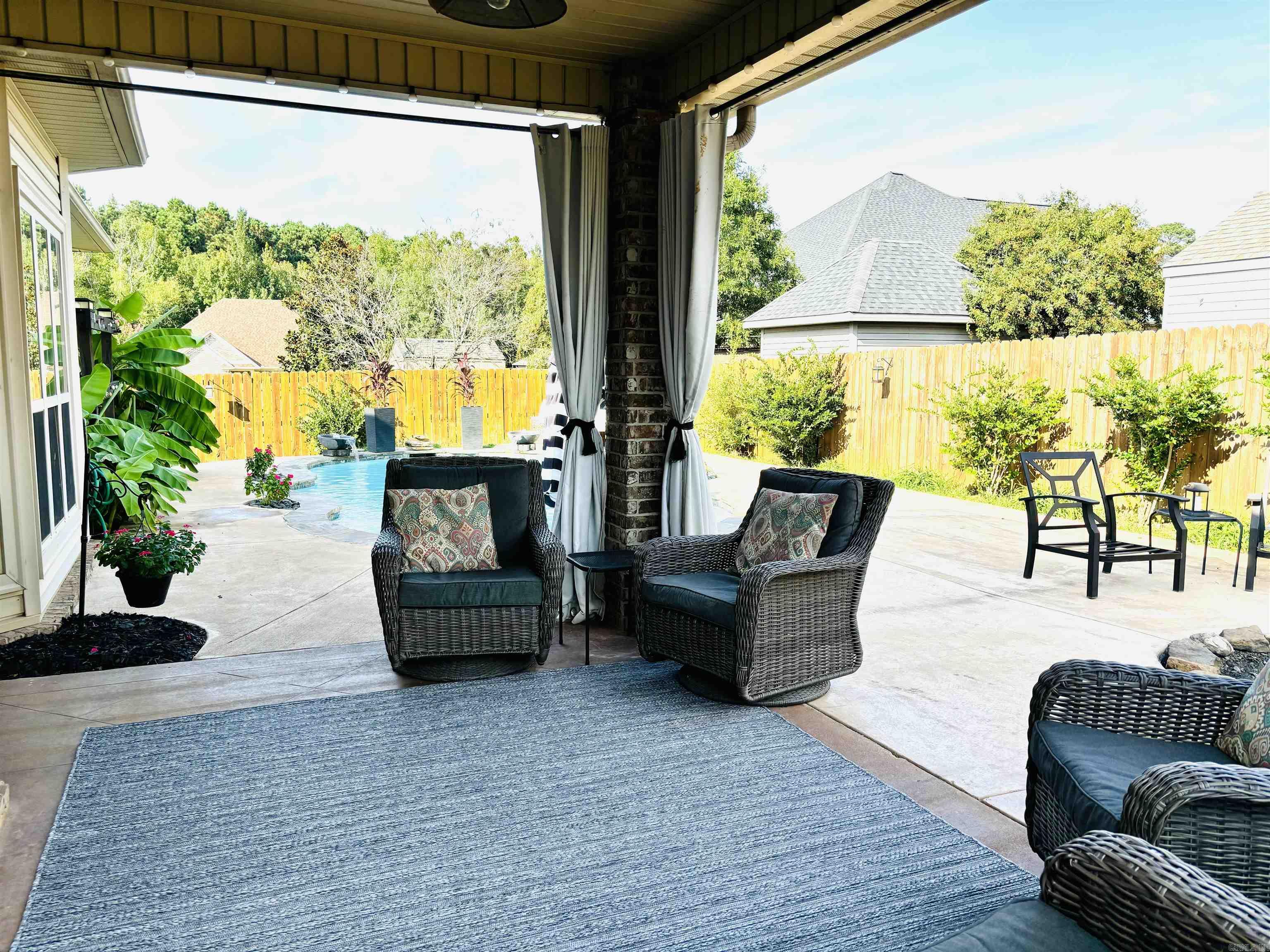 LEGACY VILLAGE - Residential