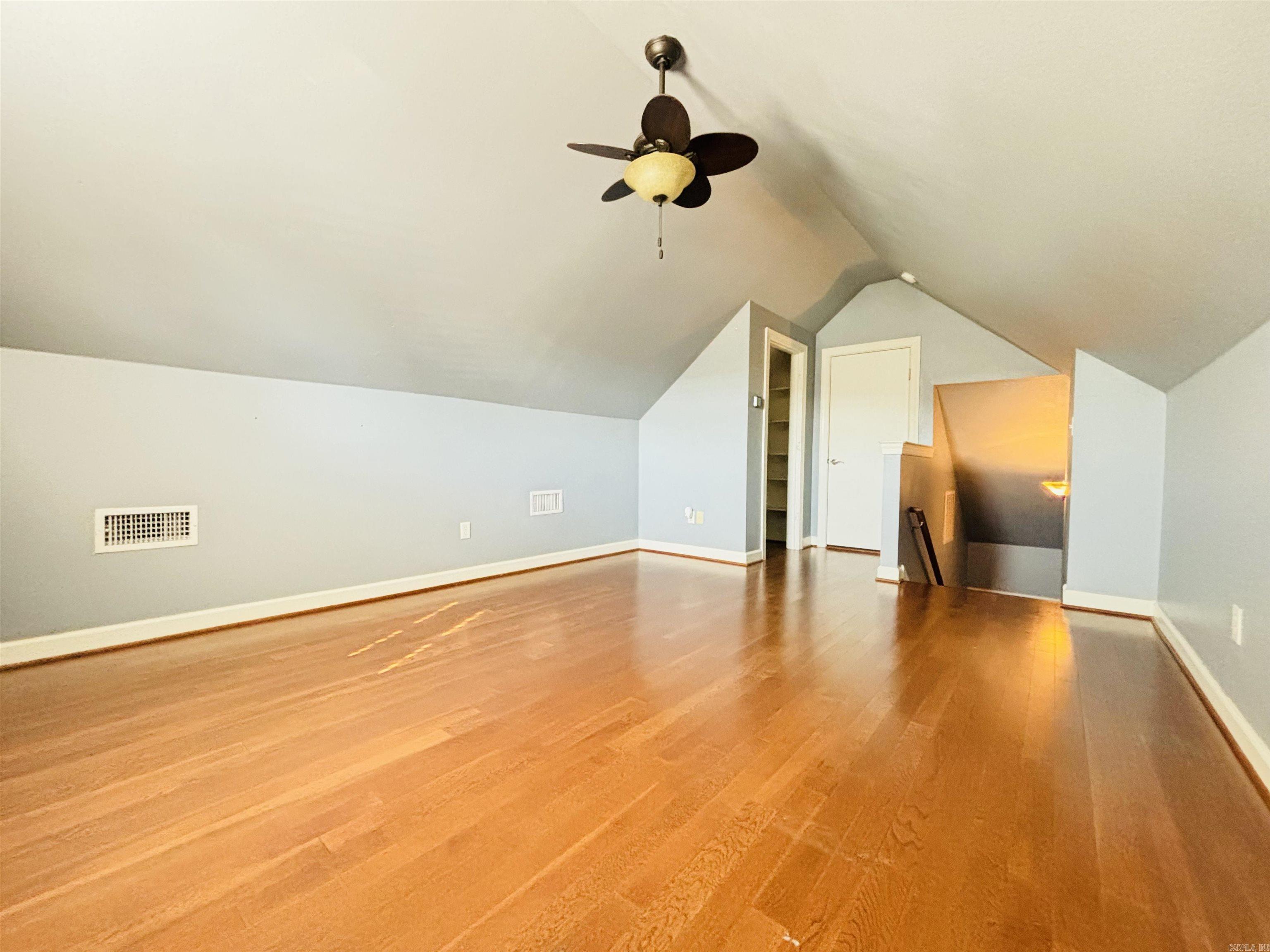 LEGACY VILLAGE - Residential