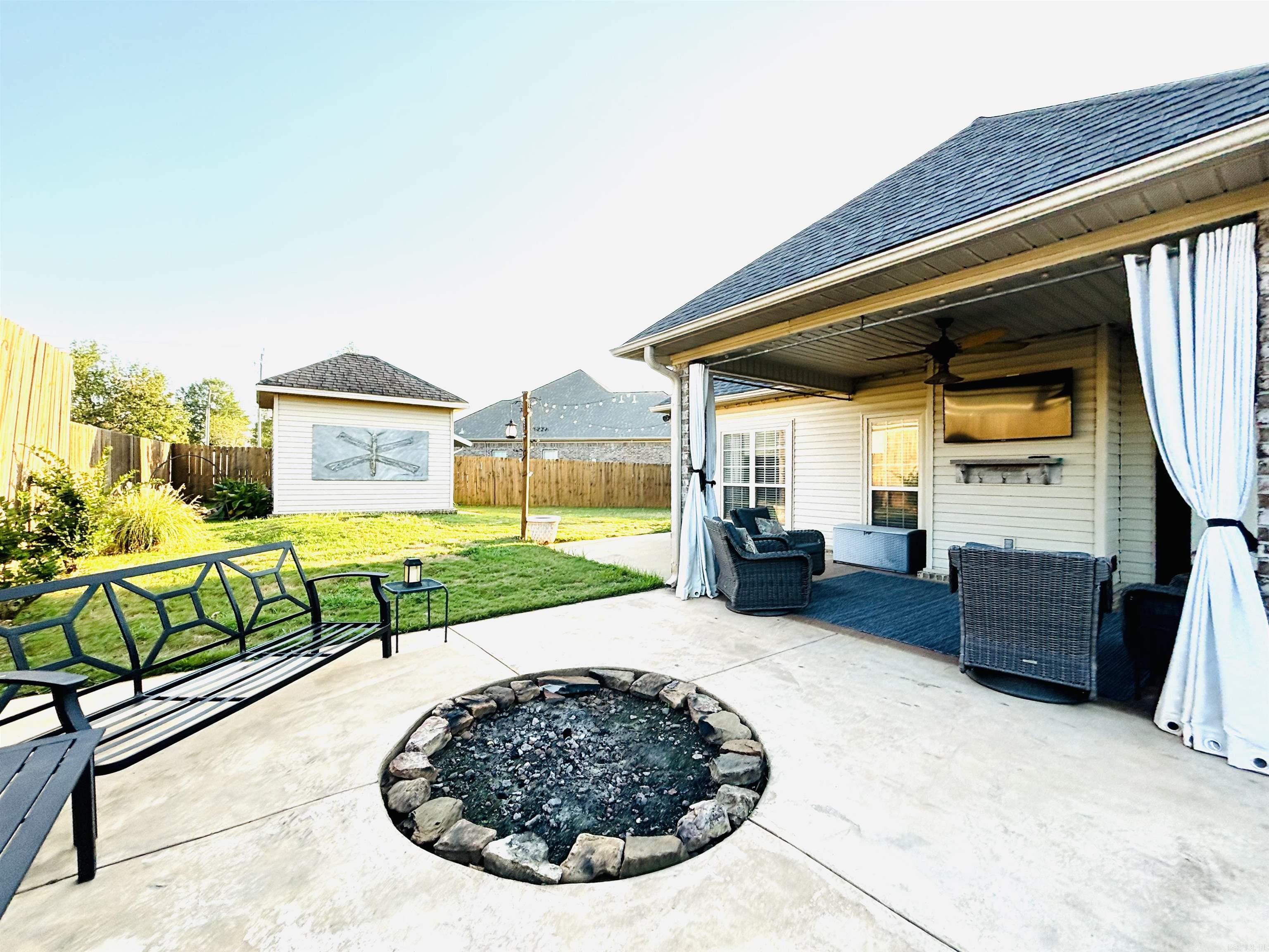 LEGACY VILLAGE - Residential