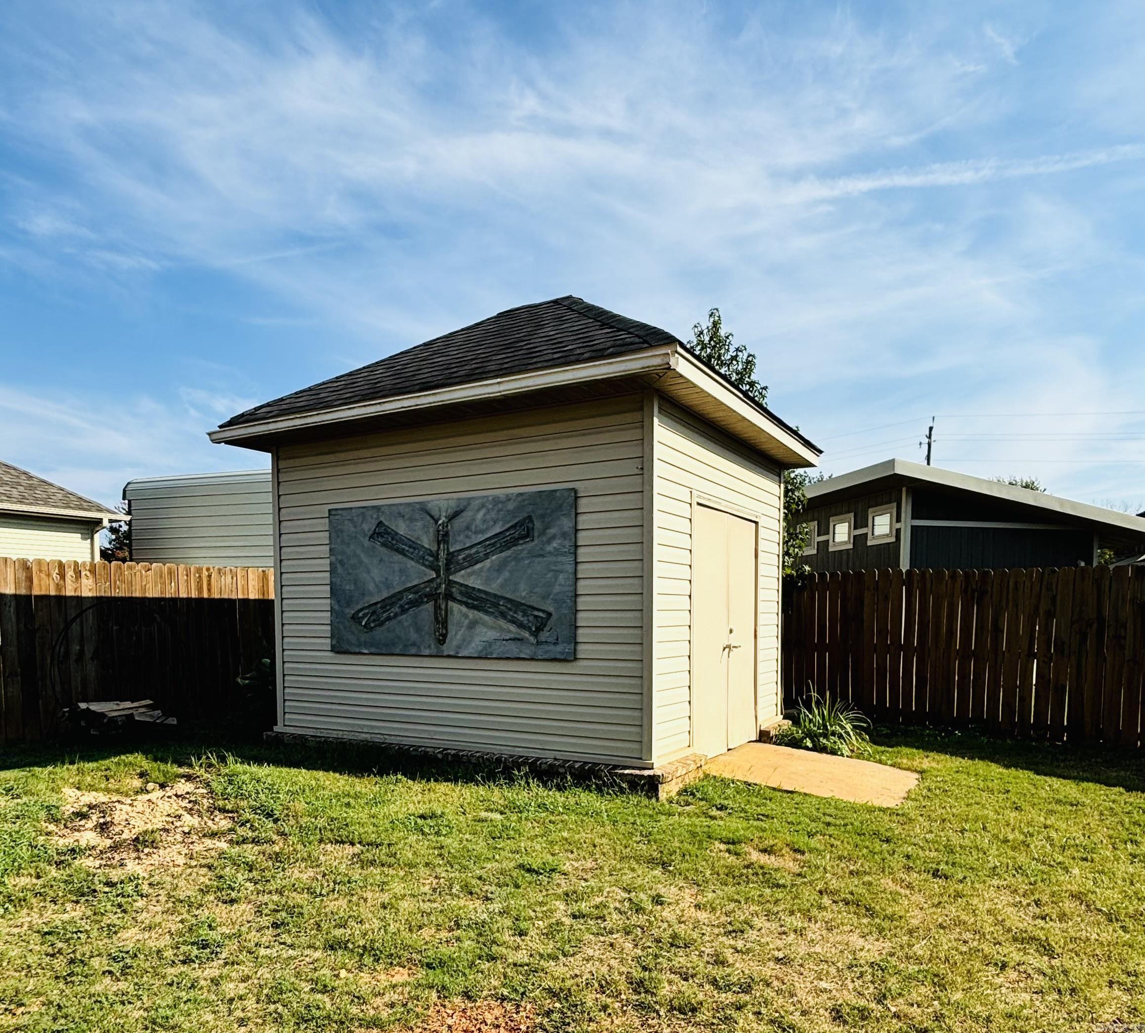 LEGACY VILLAGE - Residential