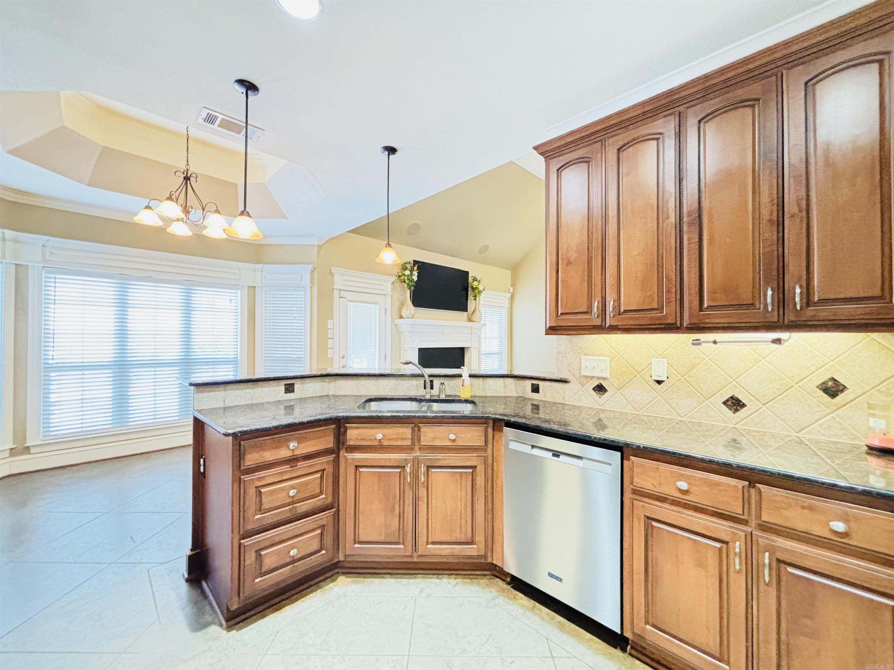 LEGACY VILLAGE - Residential