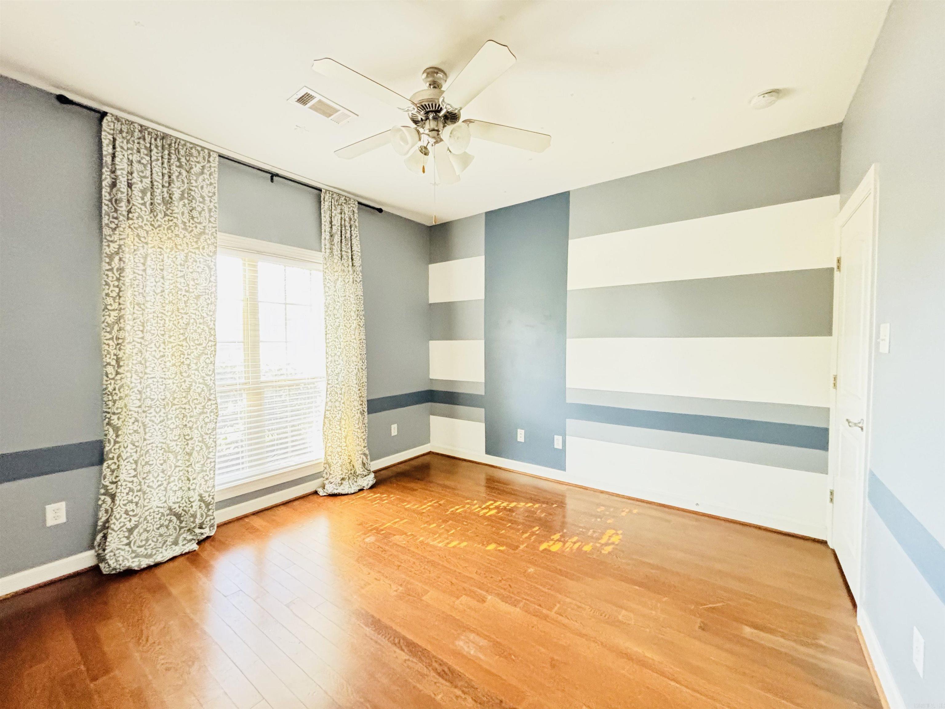 LEGACY VILLAGE - Residential