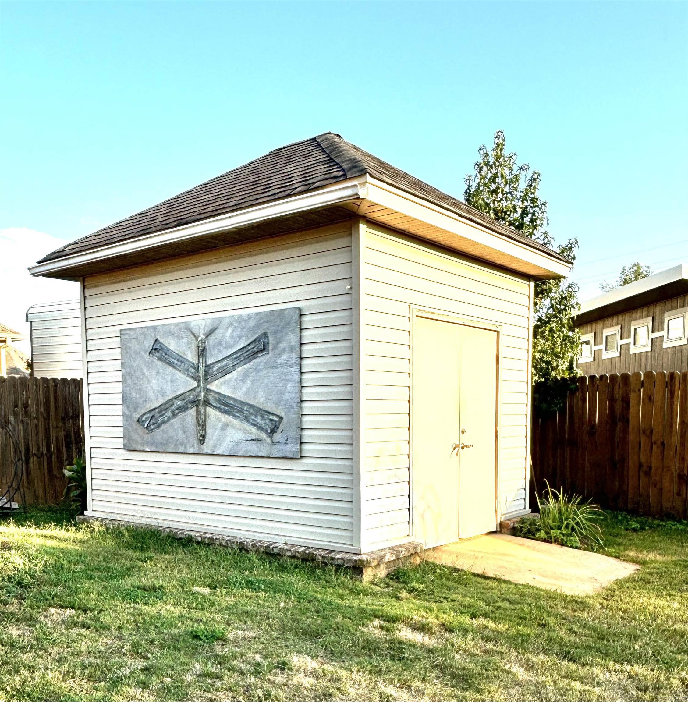 LEGACY VILLAGE - Residential