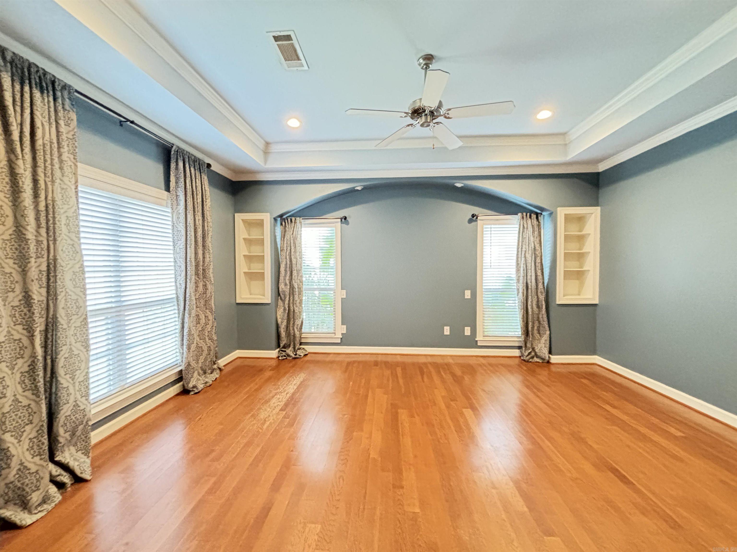 LEGACY VILLAGE - Residential