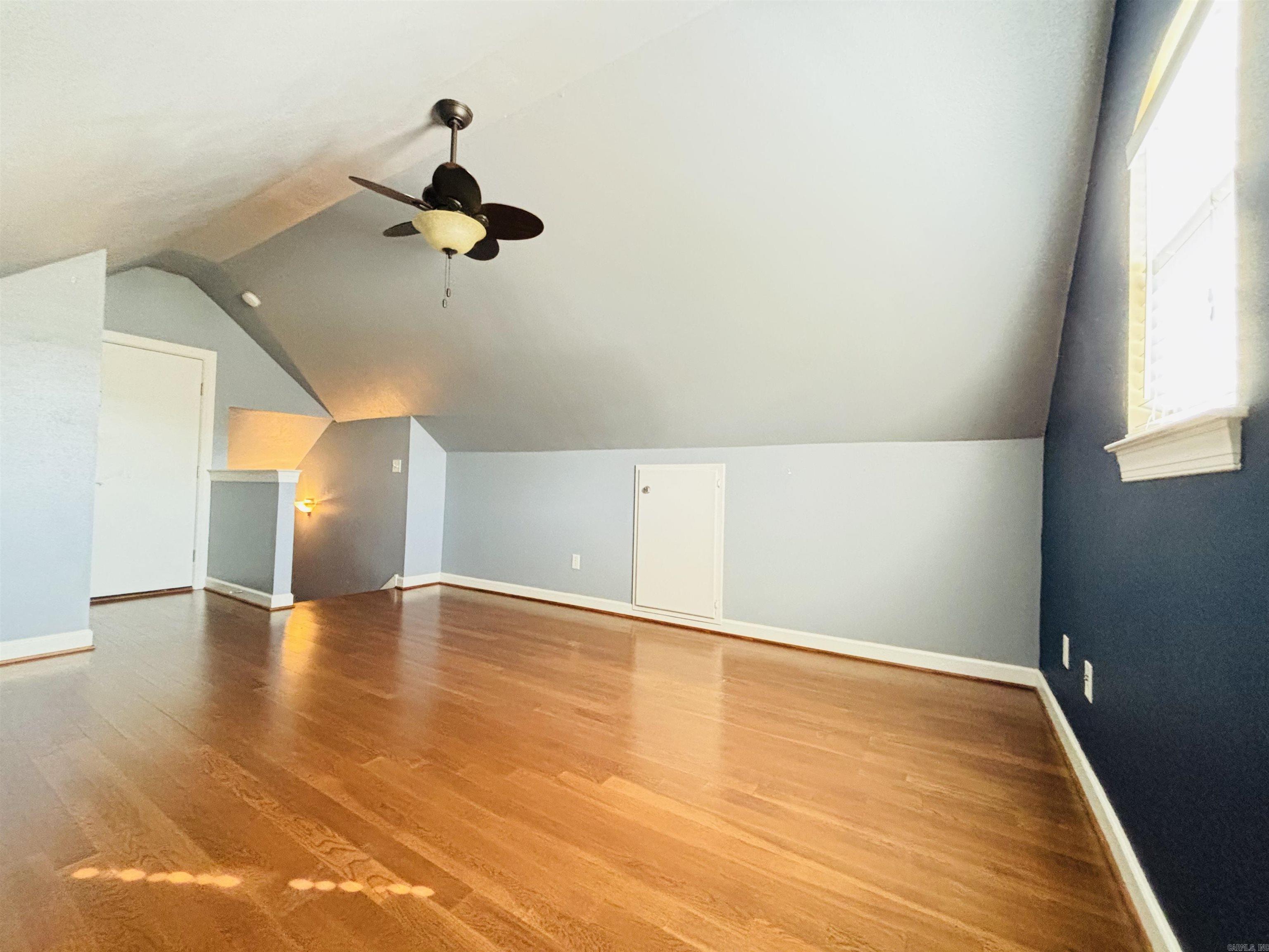 LEGACY VILLAGE - Residential