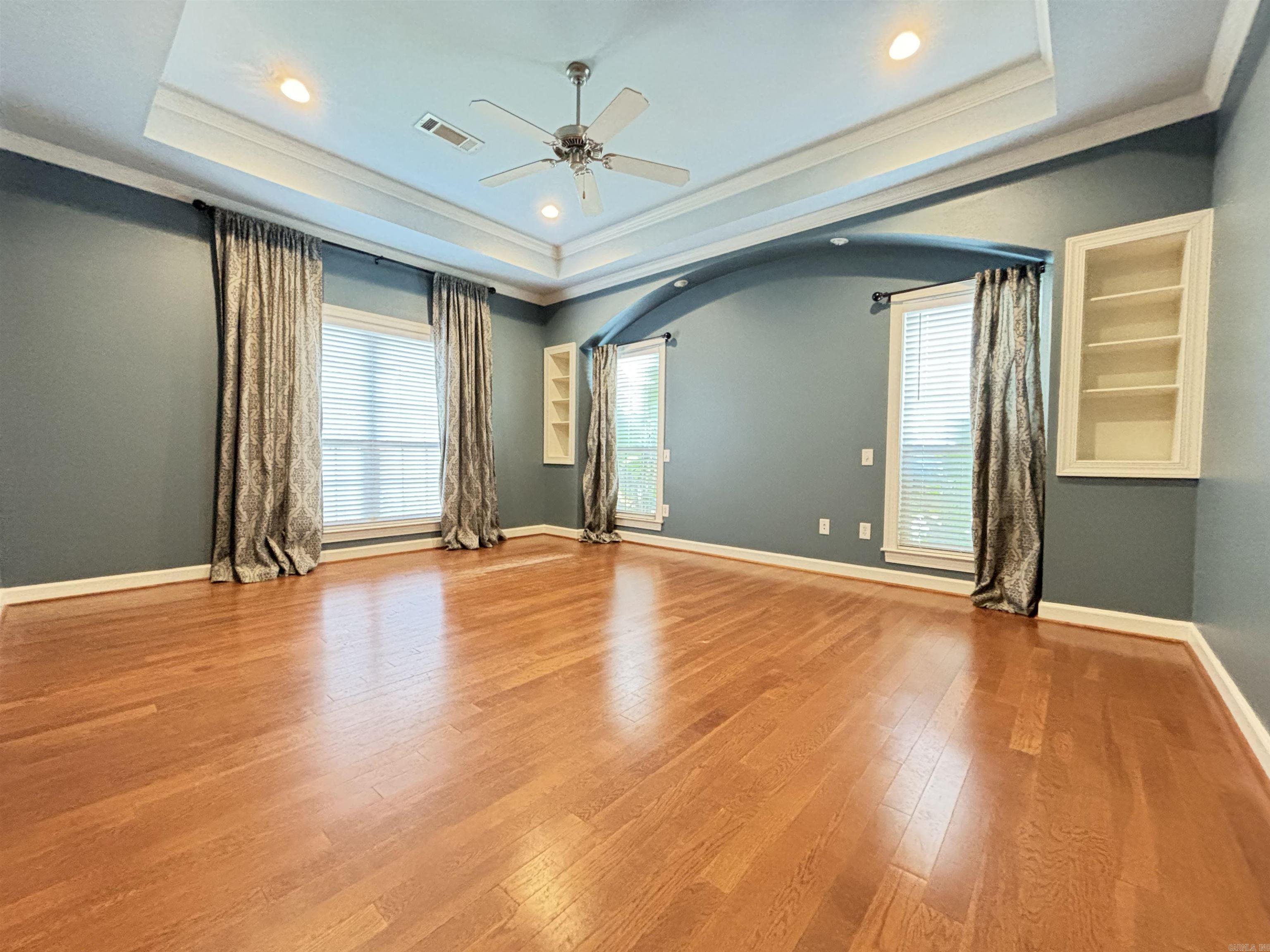 LEGACY VILLAGE - Residential