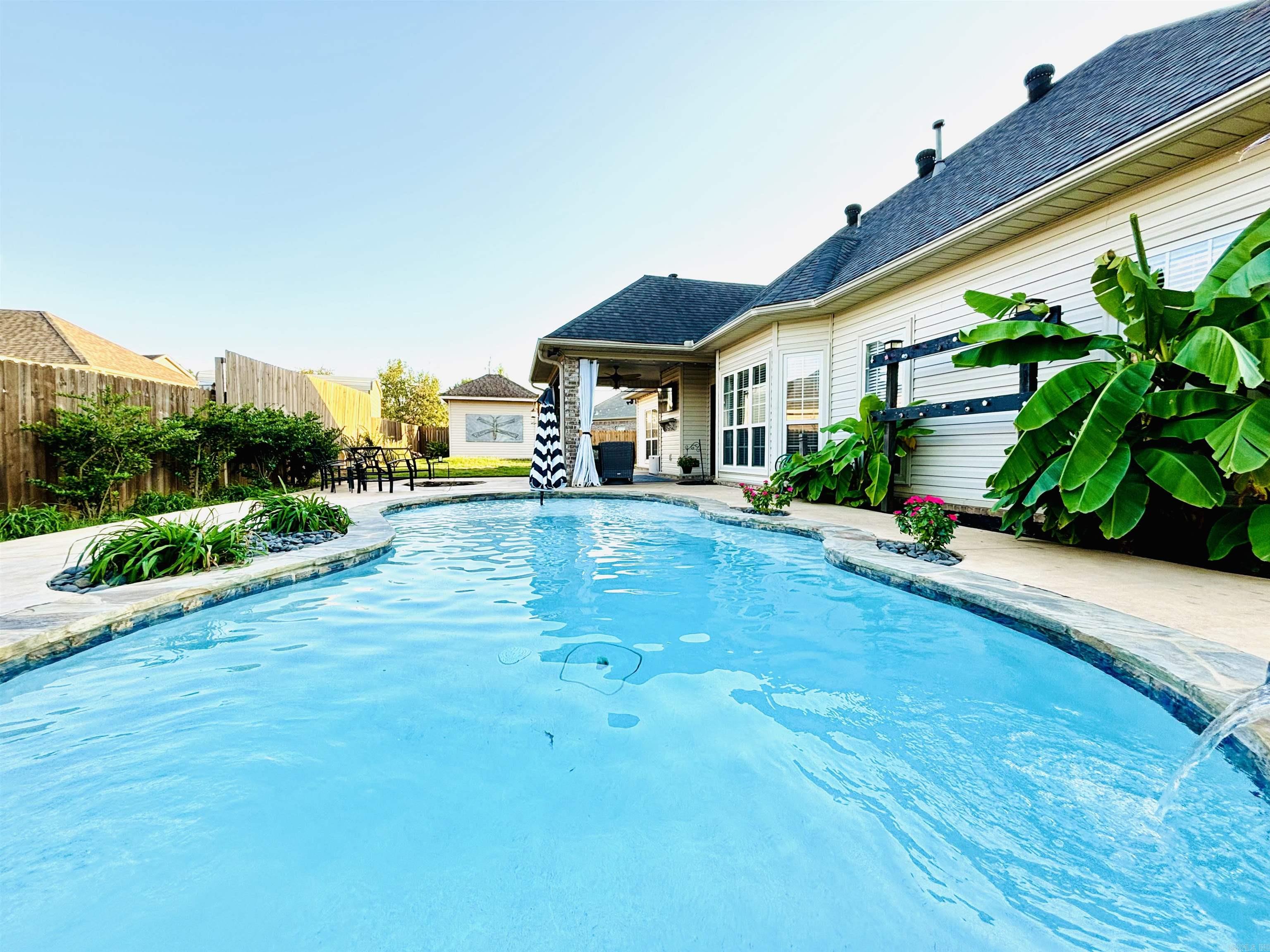 LEGACY VILLAGE - Residential