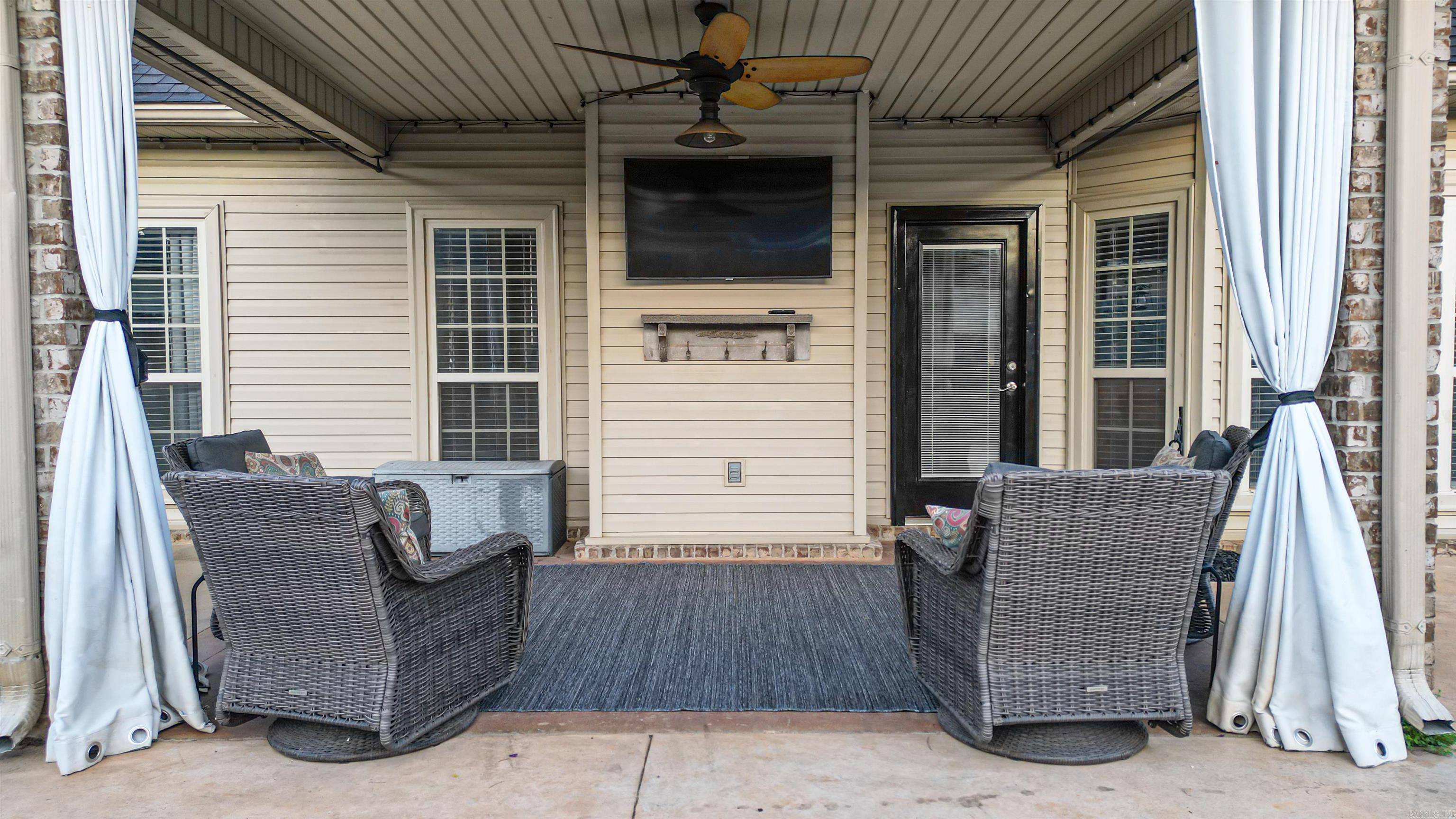 LEGACY VILLAGE - Residential