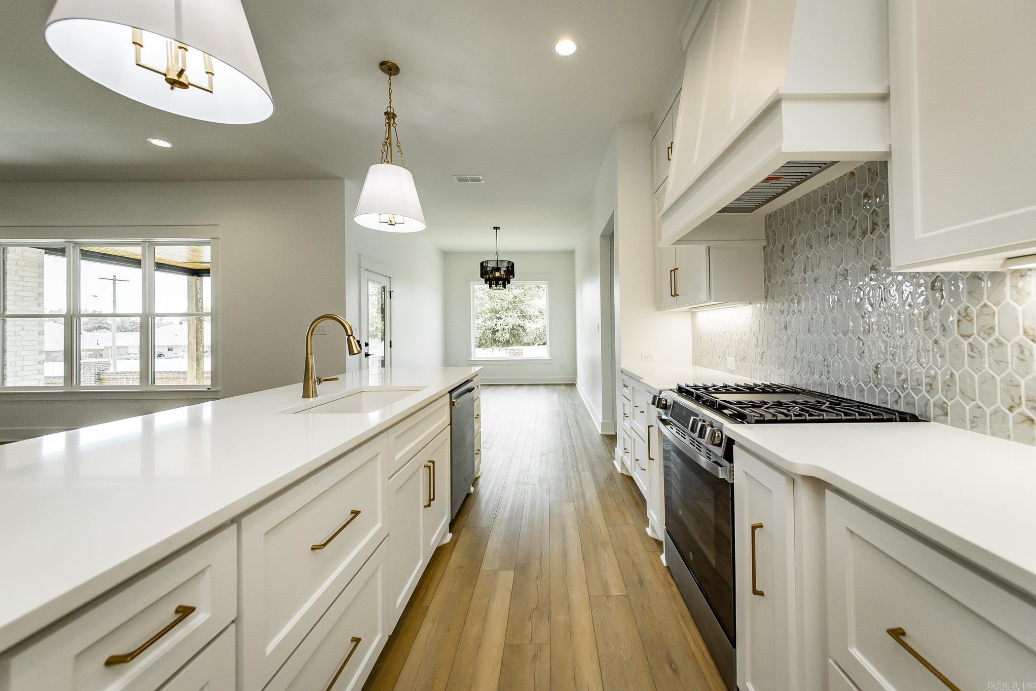 SYLVIA SPRINGS SUBDIVISION - Residential