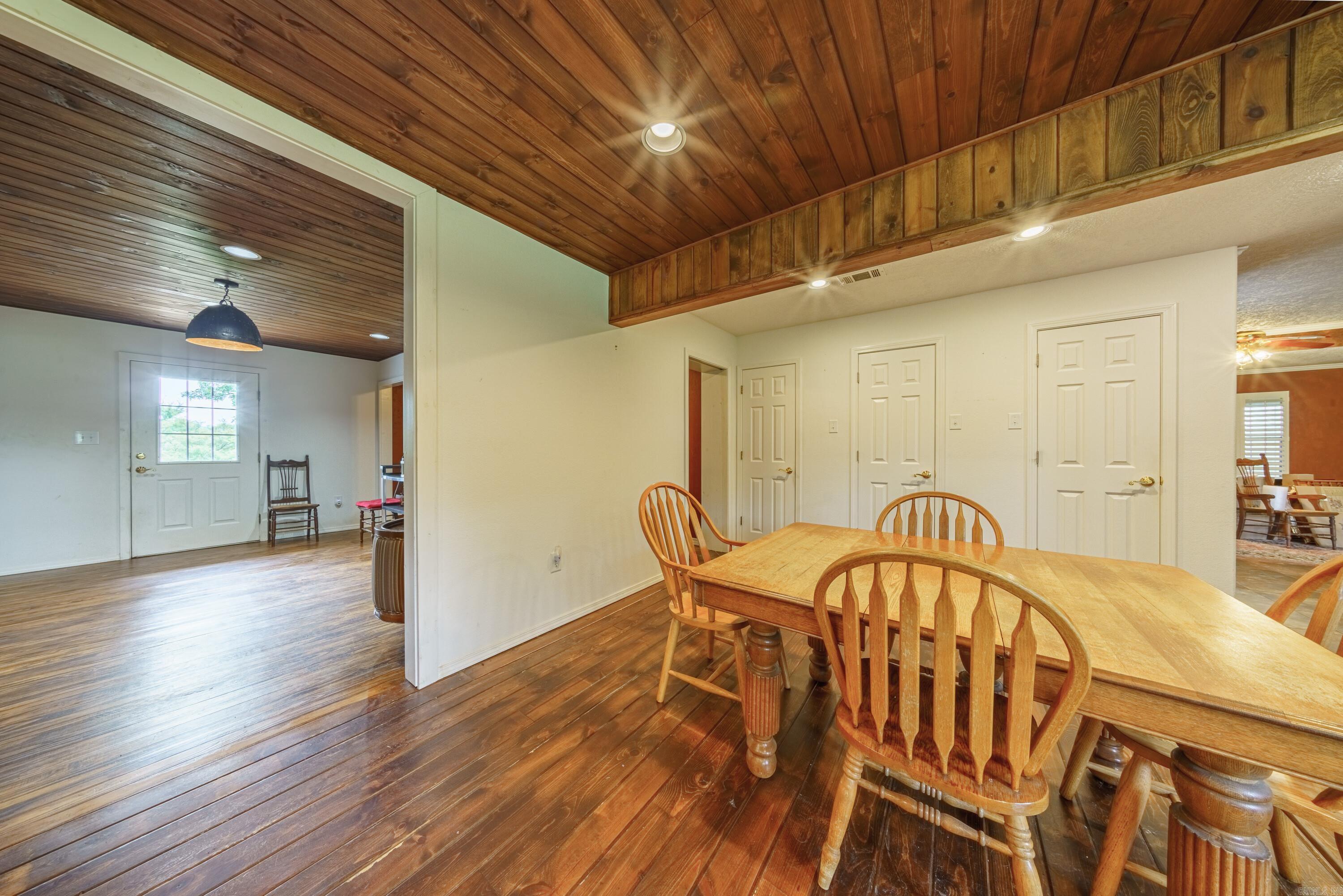 Metes & Bounds - Residential